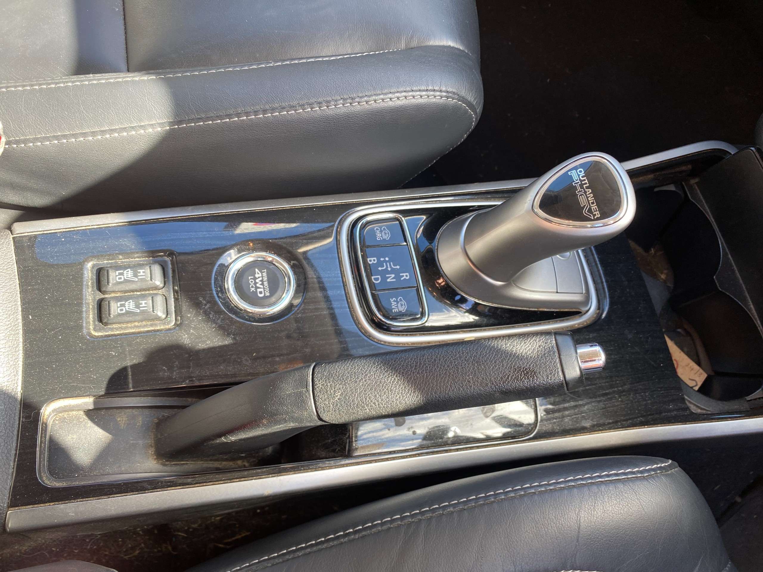 2016 MITSUBISHI OUTLANDER 2016 MITSUBISHI OUTLANDER