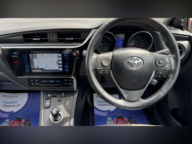 2018 TOYOTA AURIS 2018 TOYOTA AURIS