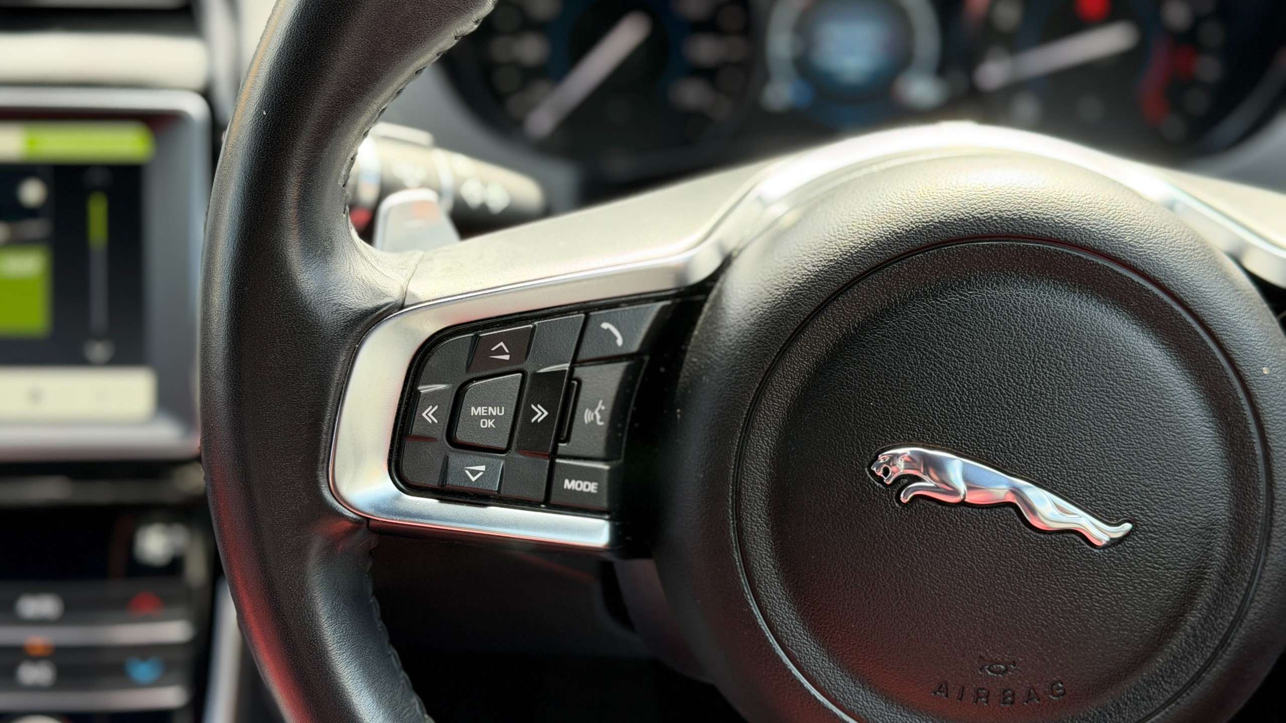 2019 JAGUAR XE 2019 JAGUAR XE