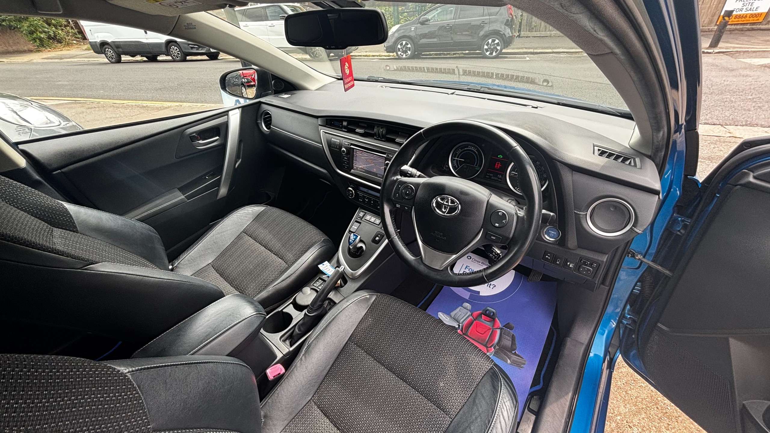 2013 TOYOTA AURIS 2013 TOYOTA AURIS