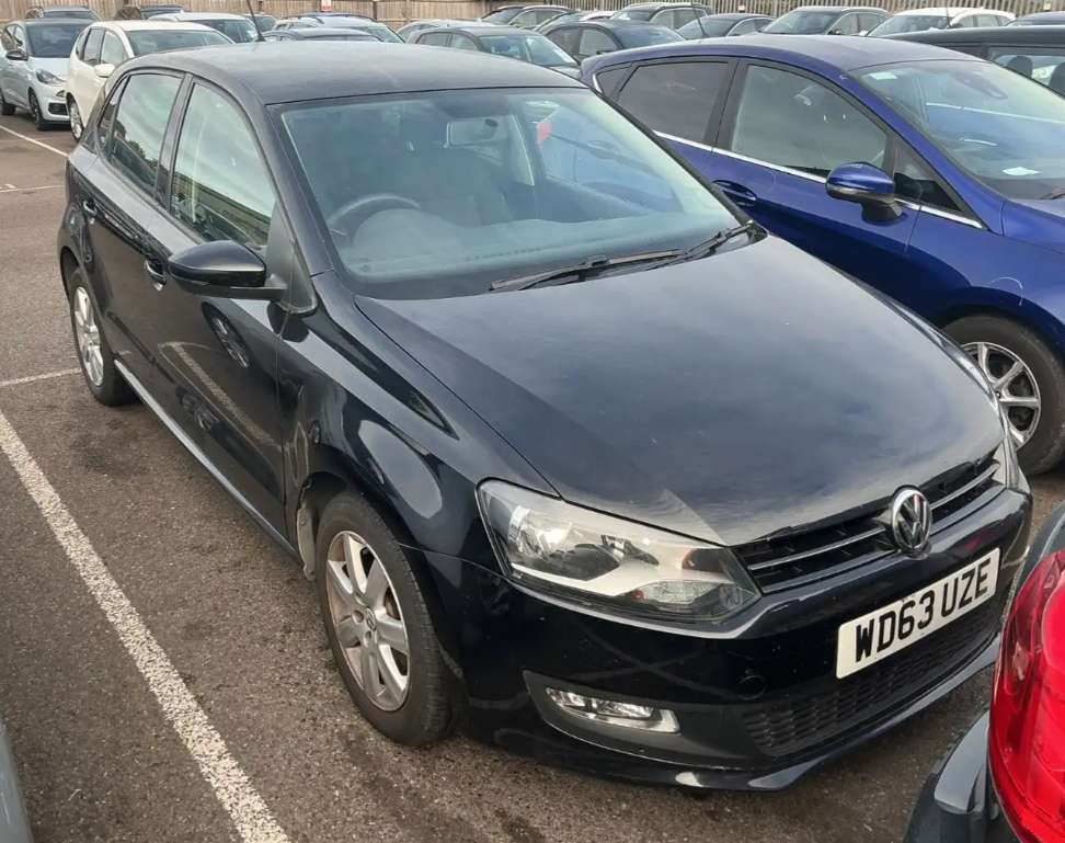 A 2014 VOLKSWAGEN POLO 1.4 Match Edition Hatchback 5dr Petrol DSG Euro 5 (85 ps) A 2014 VOLKSWAGEN POLO 1.4 Match Edition Hatchback 5dr Petrol DSG Euro 5 (85 ps)