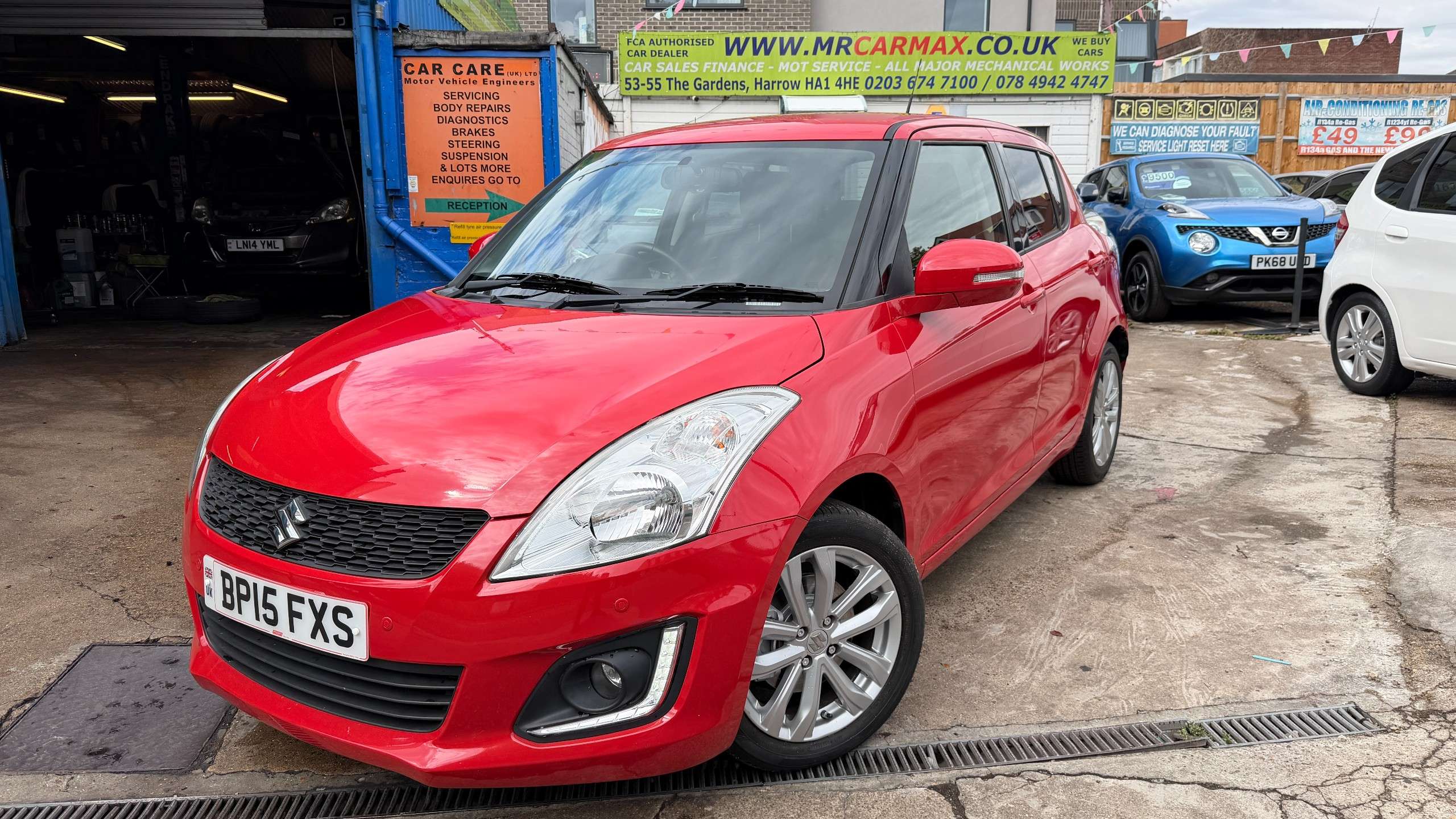 A 2015 SUZUKI SWIFT 1.2 SZ4 Hatchback 5dr Petrol Auto Euro 5 (94 ps) A 2015 SUZUKI SWIFT 1.2 SZ4 Hatchback 5dr Petrol Auto Euro 5 (94 ps)