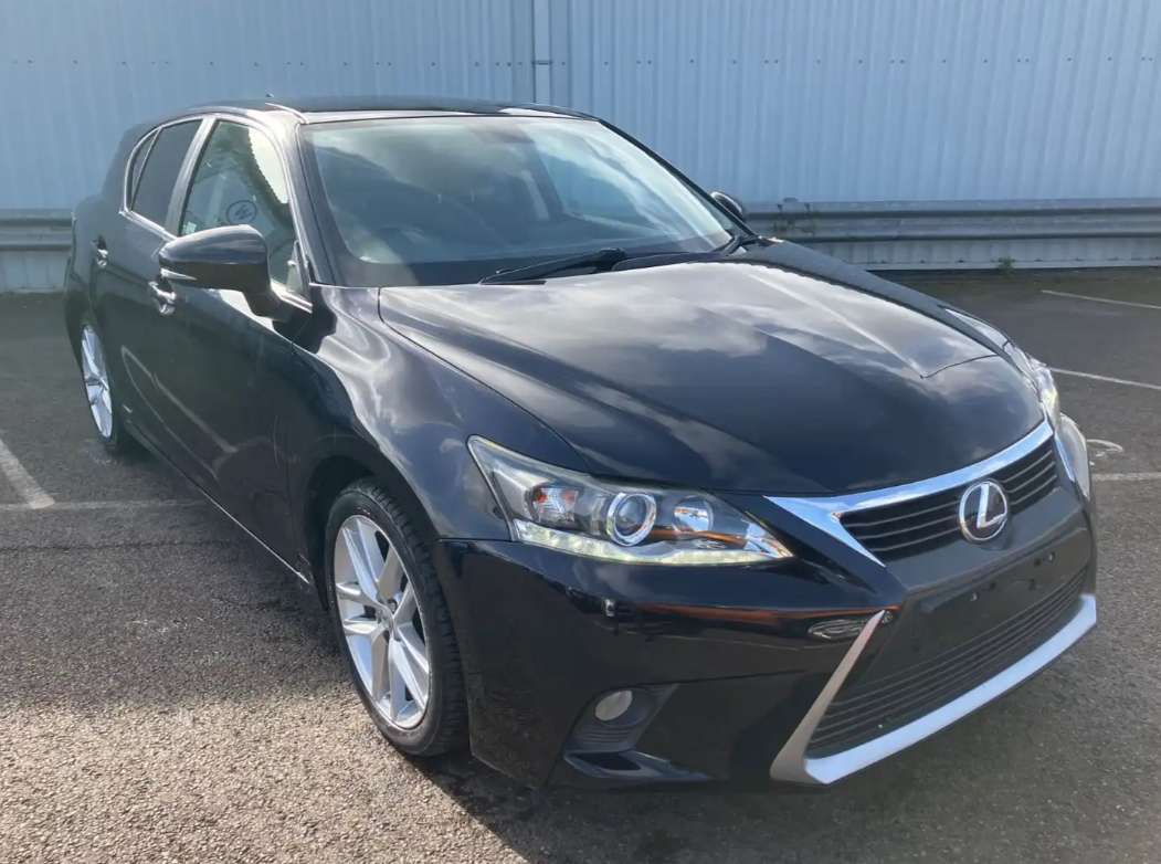 A 2015 LEXUS CT 1.8 200h Advance Hatchback 5dr Petrol Hybrid CVT Euro 6 (s/s) (136 ps) A 2015 LEXUS CT 1.8 200h Advance Hatchback 5dr Petrol Hybrid CVT Euro 6 (s/s) (136 ps)