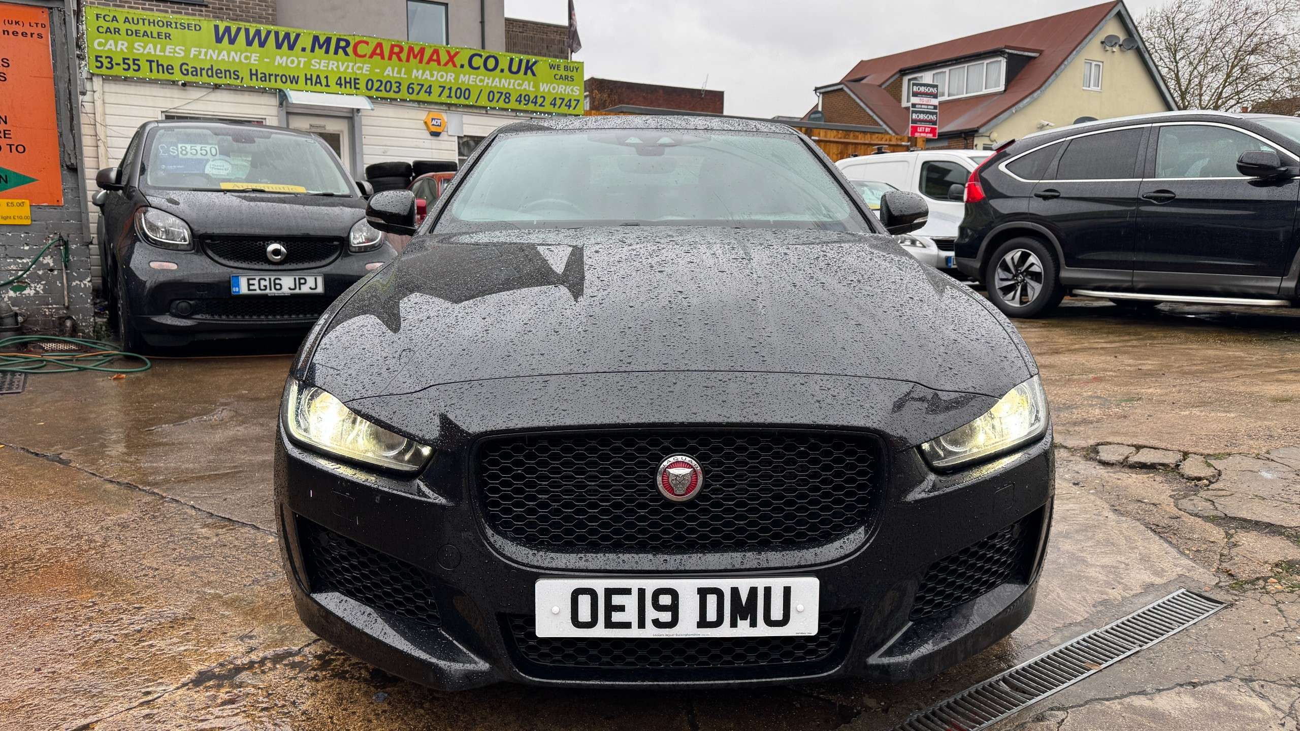 A 2019 JAGUAR XE 2.0i Landmark Saloon 4dr Petrol Auto Euro 6 (s/s) (250 ps) A 2019 JAGUAR XE 2.0i Landmark Saloon 4dr Petrol Auto Euro 6 (s/s) (250 ps)