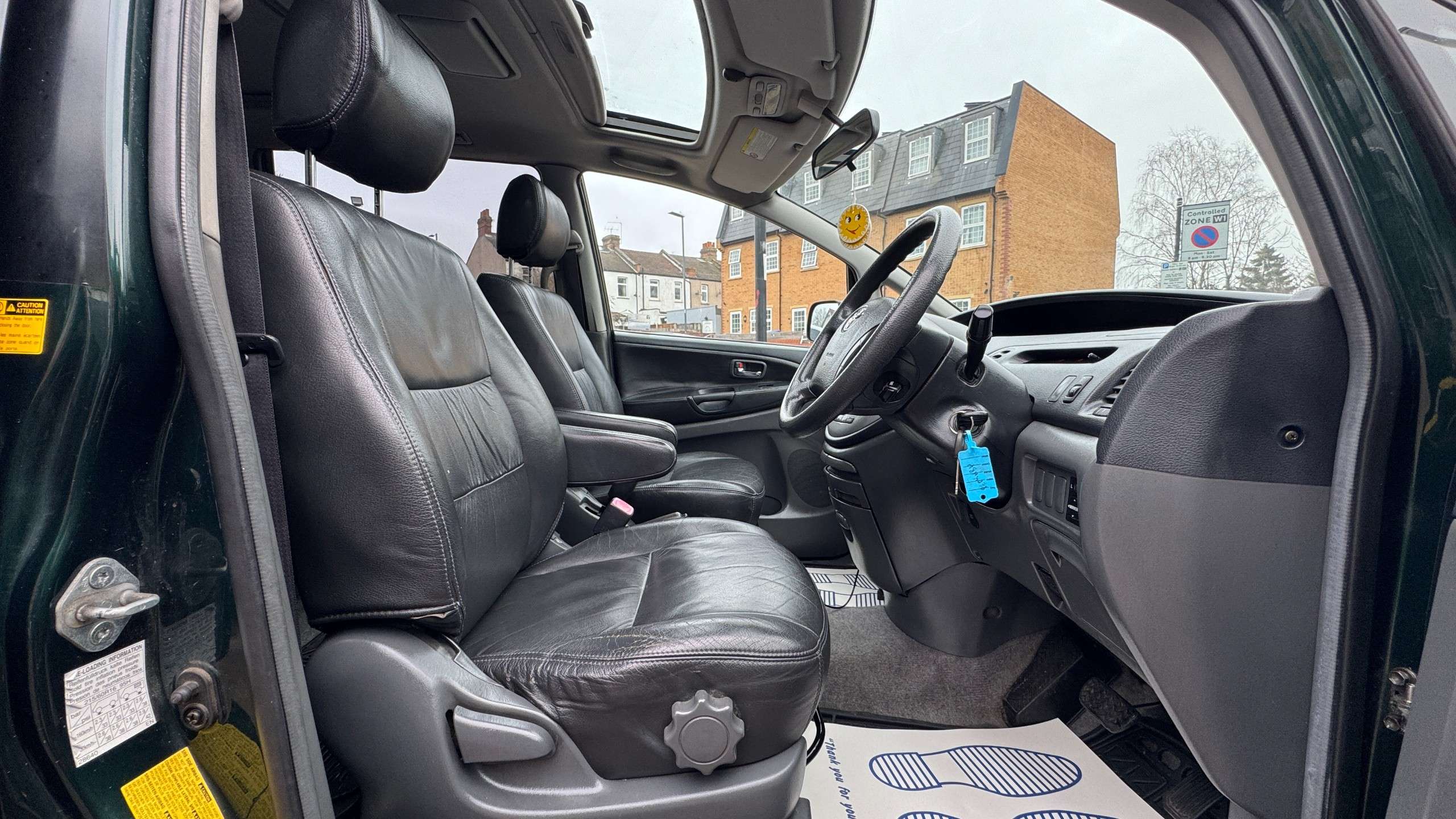 2004 TOYOTA PREVIA 2004 TOYOTA PREVIA