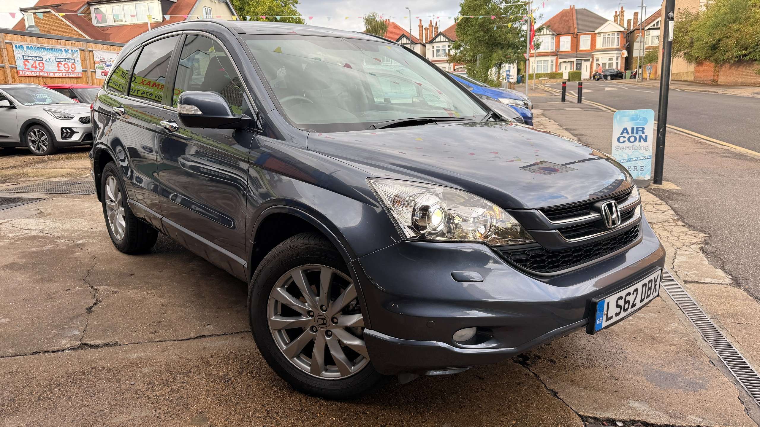 A 2012 HONDA CR-V 2.0 i-VTEC EX SUV 5dr Petrol Auto 4WD Euro 5 (150 ps) A 2012 HONDA CR-V 2.0 i-VTEC EX SUV 5dr Petrol Auto 4WD Euro 5 (150 ps)