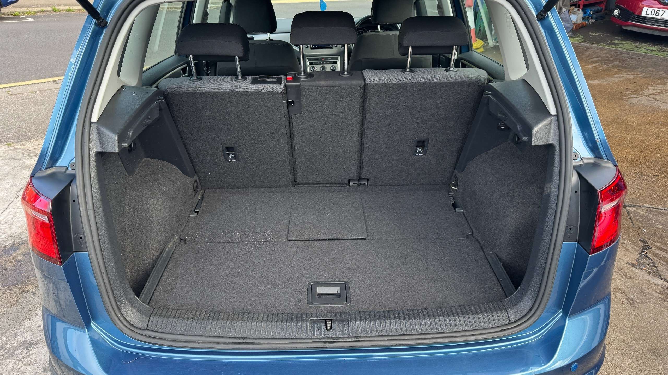 2017 VOLKSWAGEN GOLF SV 2017 VOLKSWAGEN GOLF SV