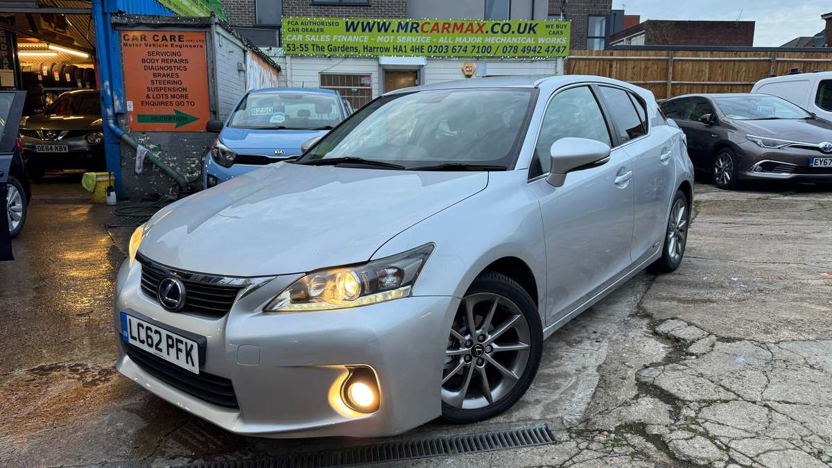 Check out this Lexus Ct 2013 Hybrid Electric Automatic