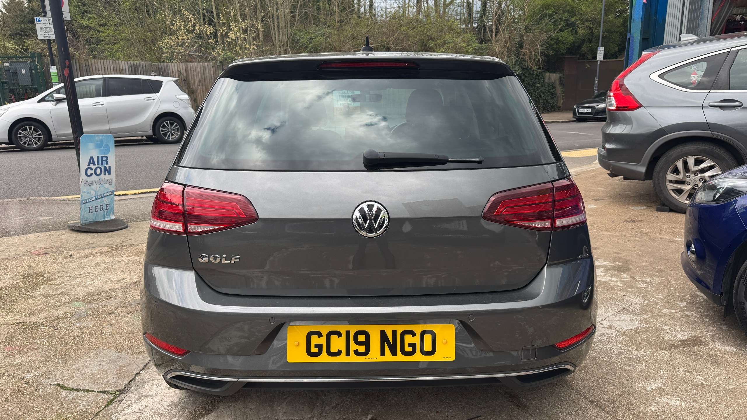 2019 VOLKSWAGEN GOLF 2019 VOLKSWAGEN GOLF