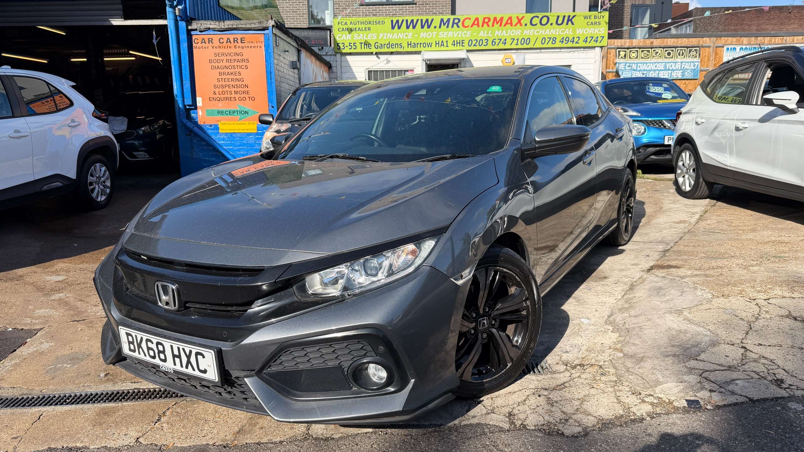 A 2018 HONDA CIVIC 1.0 VTEC Turbo SR Hatchback 5dr Petrol CVT Euro 6 (s/s) (126 ps) A 2018 HONDA CIVIC 1.0 VTEC Turbo SR Hatchback 5dr Petrol CVT Euro 6 (s/s) (126 ps)