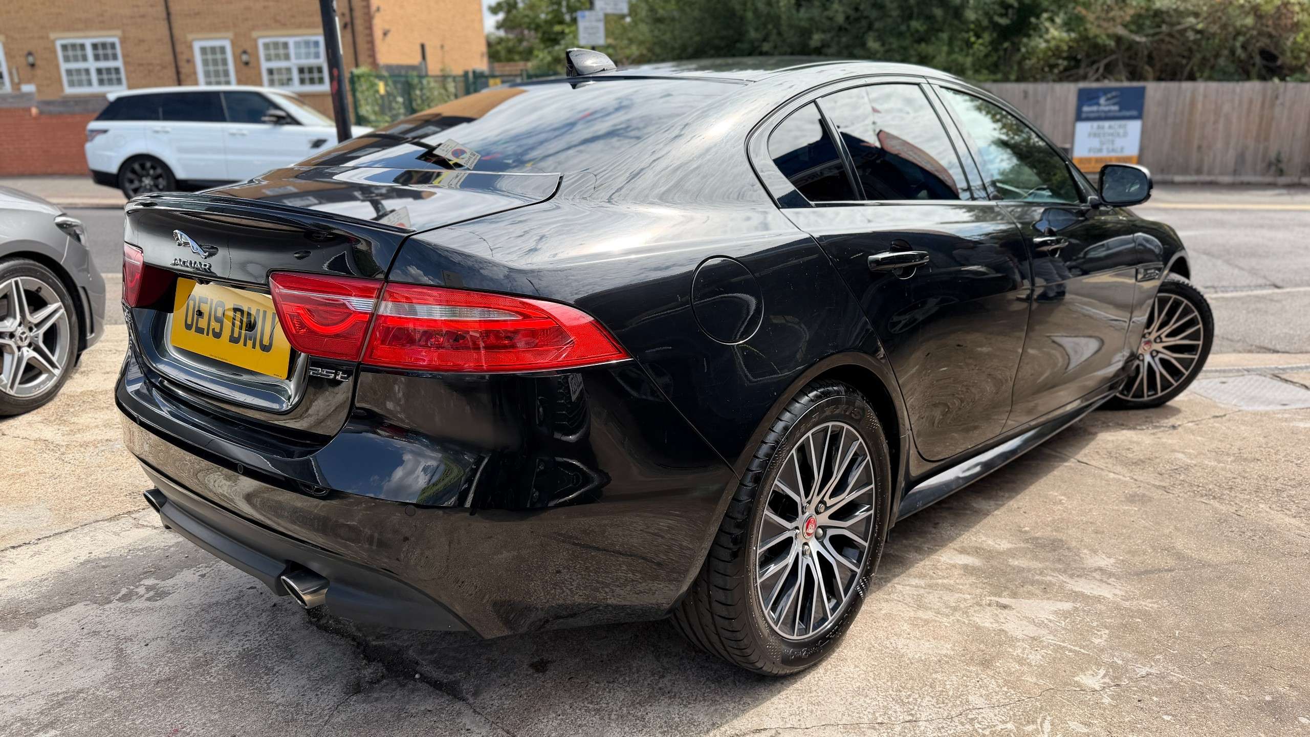2019 JAGUAR XE 2019 JAGUAR XE