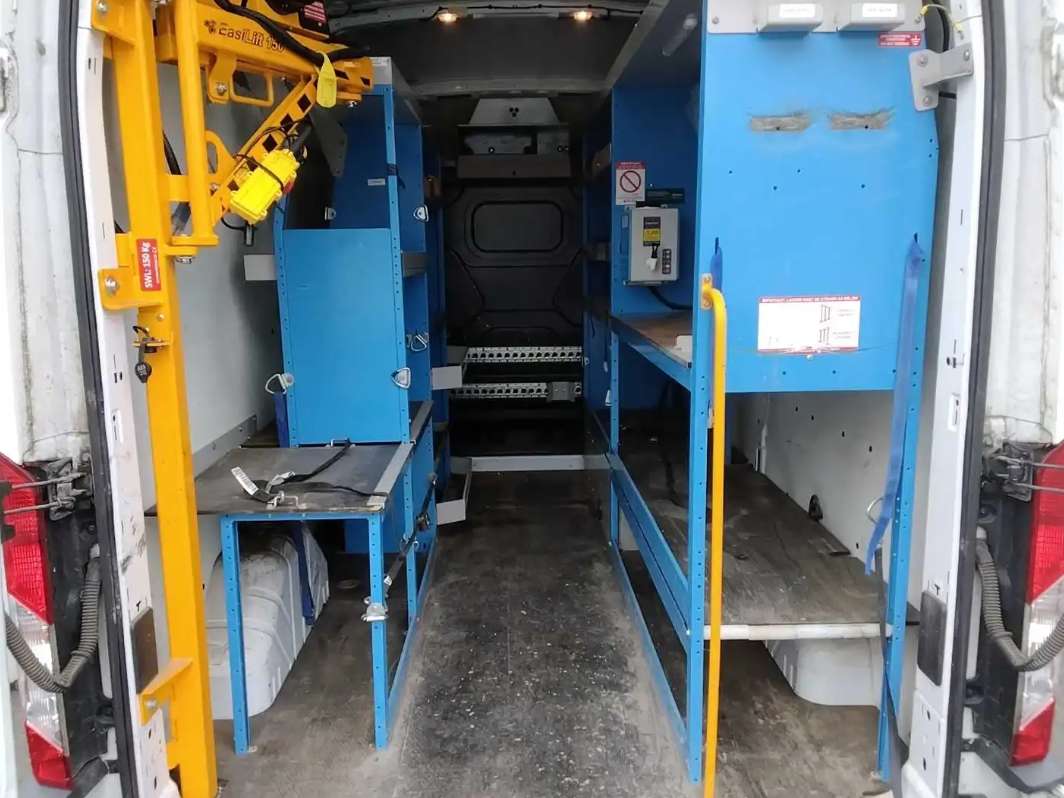A 2019 FORD TRANSIT 2.0 350 EcoBlue Panel Van 5dr Diesel Manual FWD L2 H3 Euro 6 (130 ps) A 2019 FORD TRANSIT 2.0 350 EcoBlue Panel Van 5dr Diesel Manual FWD L2 H3 Euro 6 (130 ps)