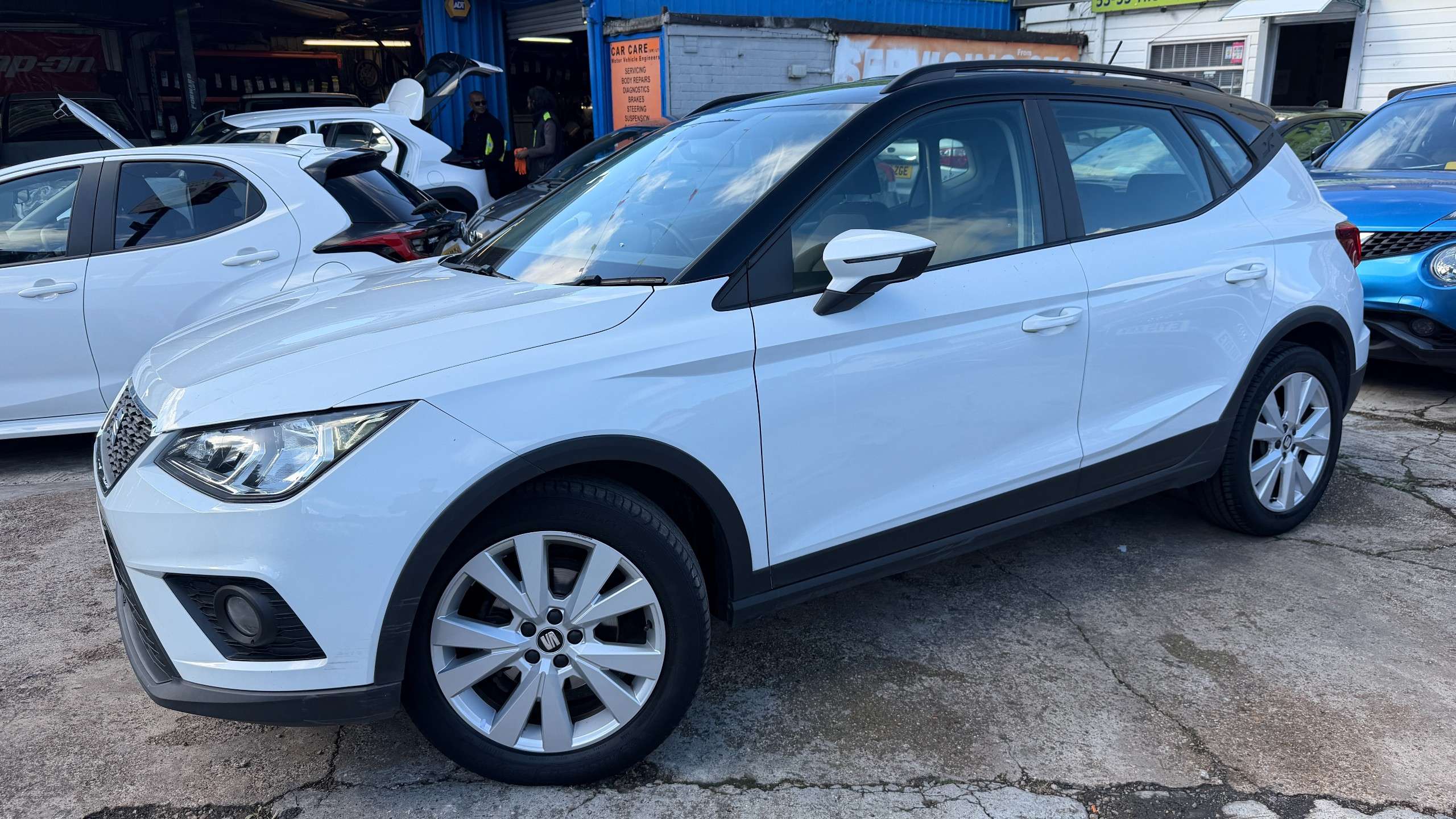 A 2020 SEAT ARONA 1.0 TSI GPF SE Technology SUV 5dr Petrol DSG Euro 6 (s/s) (115 ps) A 2020 SEAT ARONA 1.0 TSI GPF SE Technology SUV 5dr Petrol DSG Euro 6 (s/s) (115 ps)