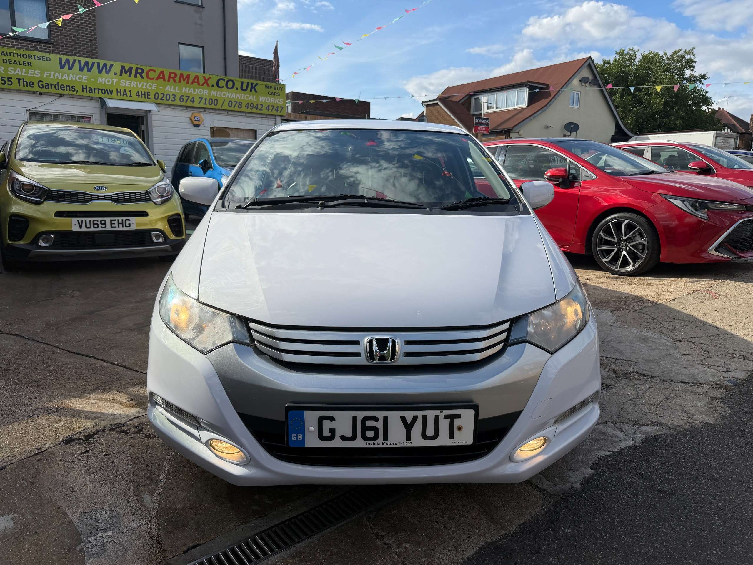 A 2011 HONDA INSIGHT 1.3h IMA EX Hatchback 5dr Petrol Hybrid CVT Euro 5 (102 ps) A 2011 HONDA INSIGHT 1.3h IMA EX Hatchback 5dr Petrol Hybrid CVT Euro 5 (102 ps)
