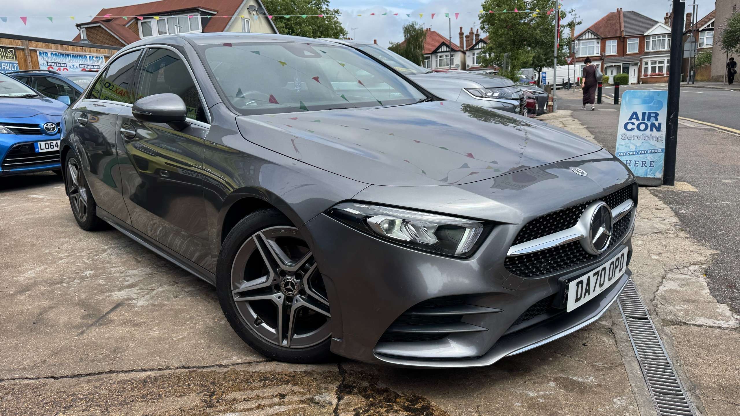 A 2020 MERCEDES-BENZ A CLASS 1.3 A200 AMG Line Saloon 4dr Petrol 7G-DCT Euro 6 (s/s) (163 ps) A 2020 MERCEDES-BENZ A CLASS 1.3 A200 AMG Line Saloon 4dr Petrol 7G-DCT Euro 6 (s/s) (163 ps)
