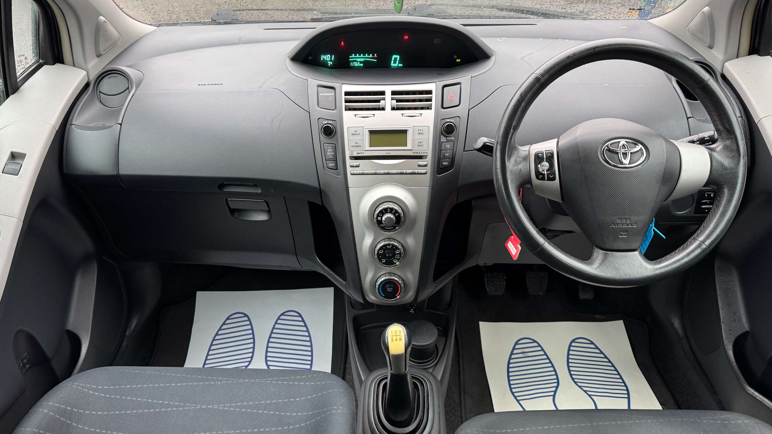 2006 TOYOTA YARIS 2006 TOYOTA YARIS