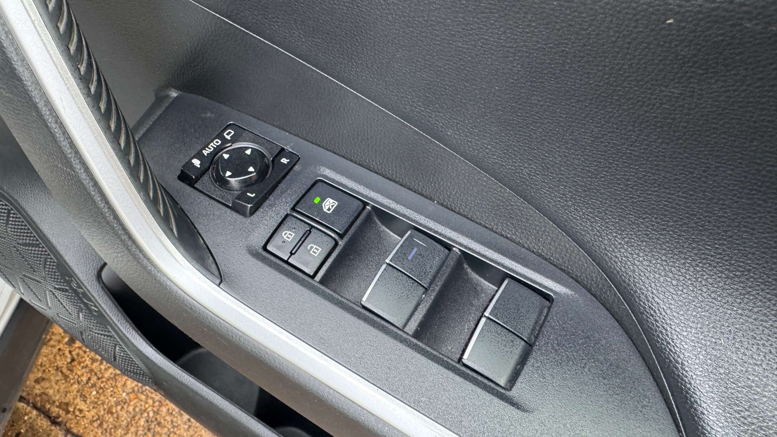 2020 TOYOTA RAV4 2020 TOYOTA RAV4