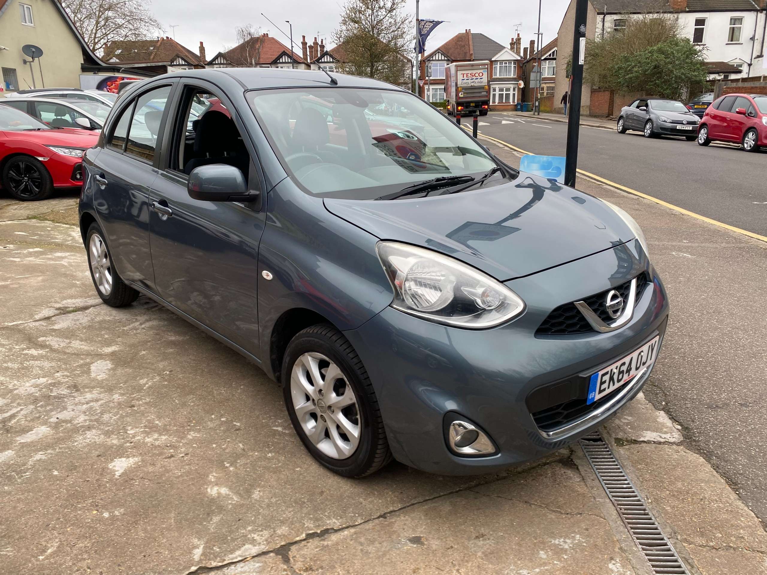 A 2014 NISSAN MICRA 1.2 Acenta Hatchback 5dr Petrol CVT Euro 5 (80 ps) A 2014 NISSAN MICRA 1.2 Acenta Hatchback 5dr Petrol CVT Euro 5 (80 ps)