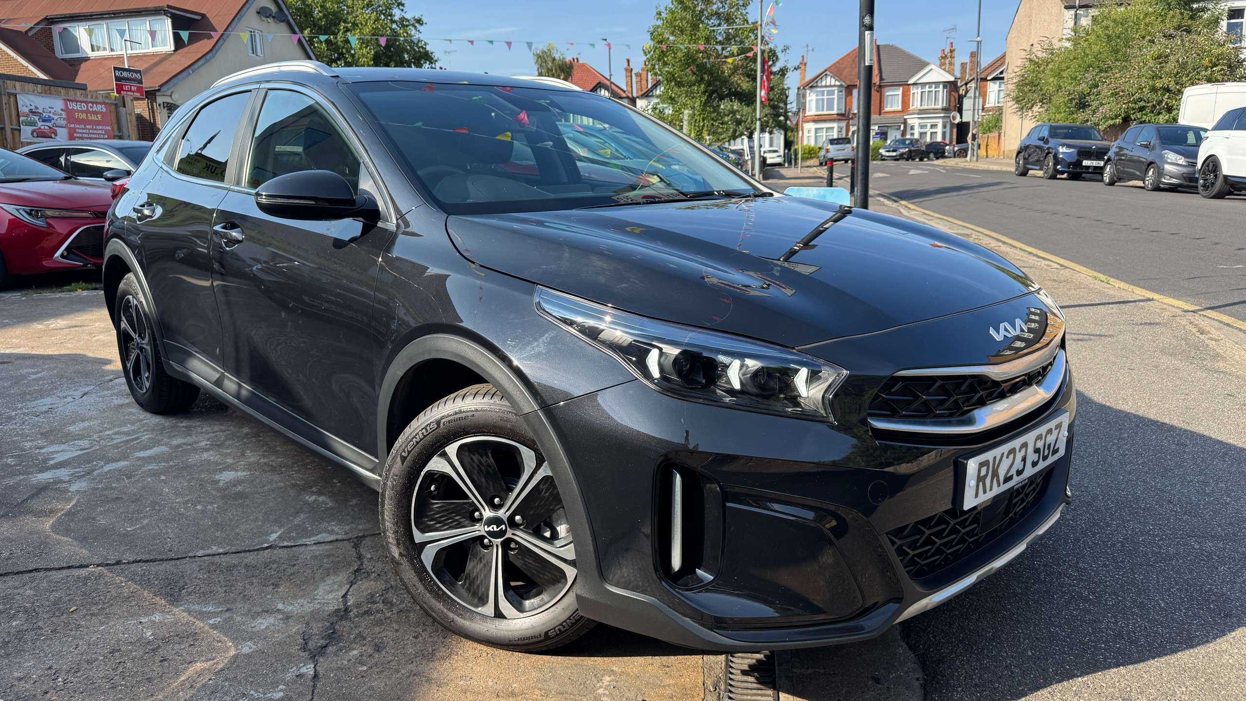 A 2023 KIA XCEED 1.6 GDi 8.9kWh 3 SUV 5dr Petrol Plug-in Hybrid DCT Euro 6 (s/s) (139 bhp) A 2023 KIA XCEED 1.6 GDi 8.9kWh 3 SUV 5dr Petrol Plug-in Hybrid DCT Euro 6 (s/s) (139 bhp)
