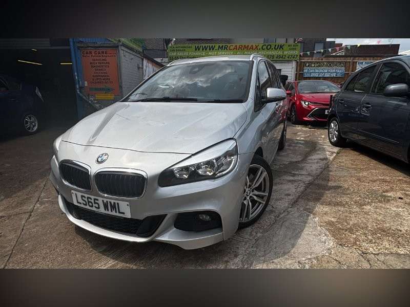 A 2015 BMW 2 SERIES GRAN TOURER 2.0 220i M Sport MPV 5dr Petrol Auto Euro 6 (s/s) (192 ps) A 2015 BMW 2 SERIES GRAN TOURER 2.0 220i M Sport MPV 5dr Petrol Auto Euro 6 (s/s) (192 ps)