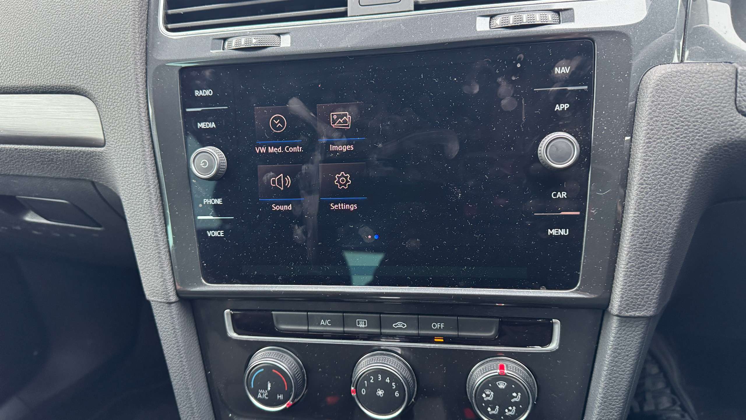 2019 VOLKSWAGEN GOLF 2019 VOLKSWAGEN GOLF