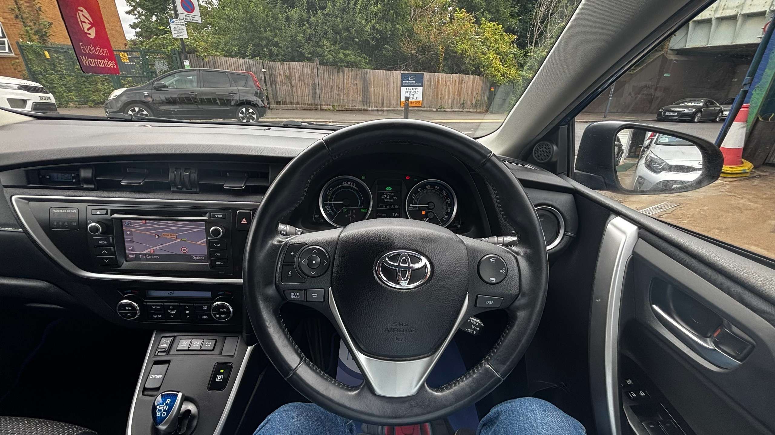 2013 TOYOTA AURIS 2013 TOYOTA AURIS