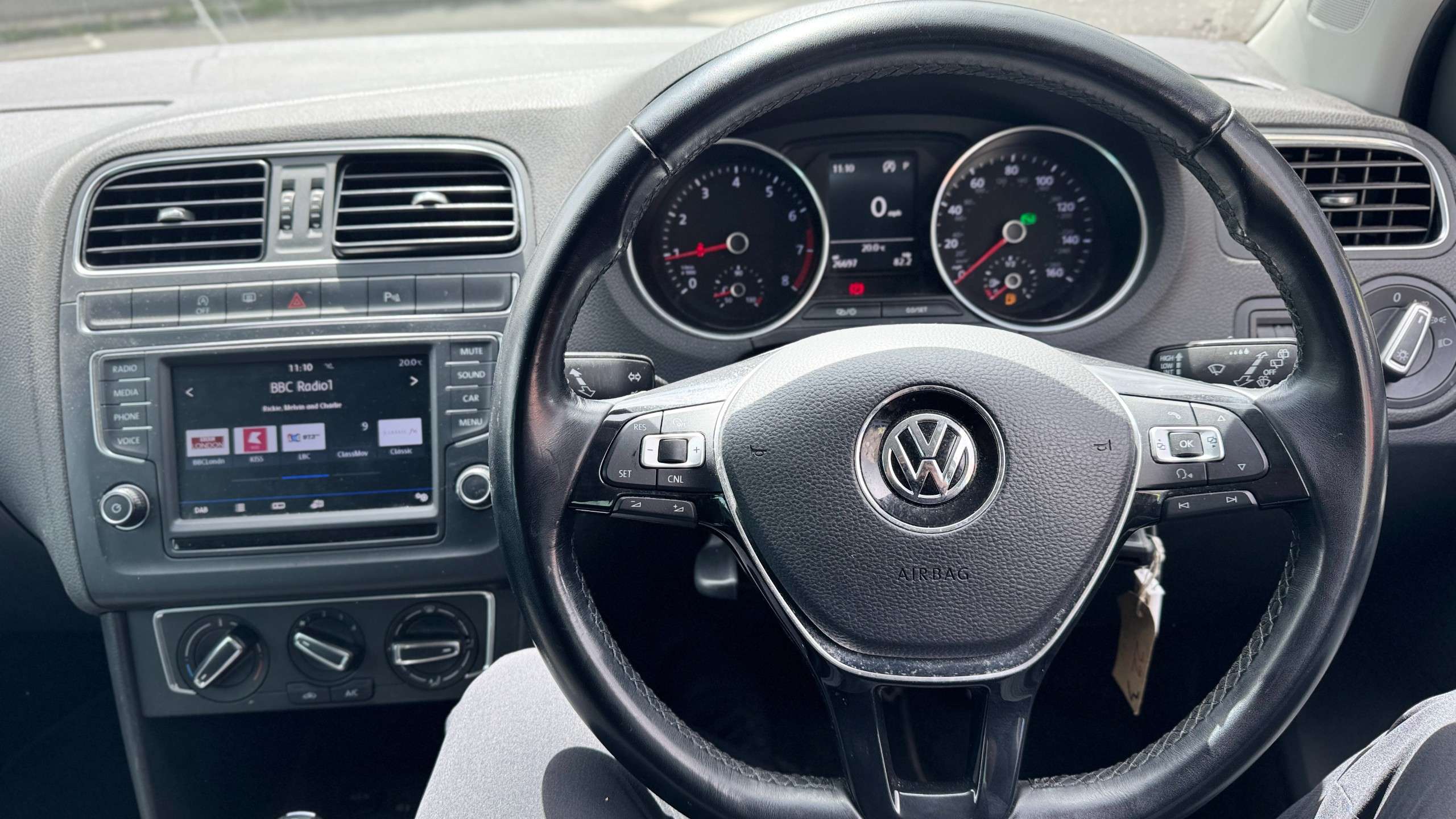 2017 VOLKSWAGEN POLO 2017 VOLKSWAGEN POLO