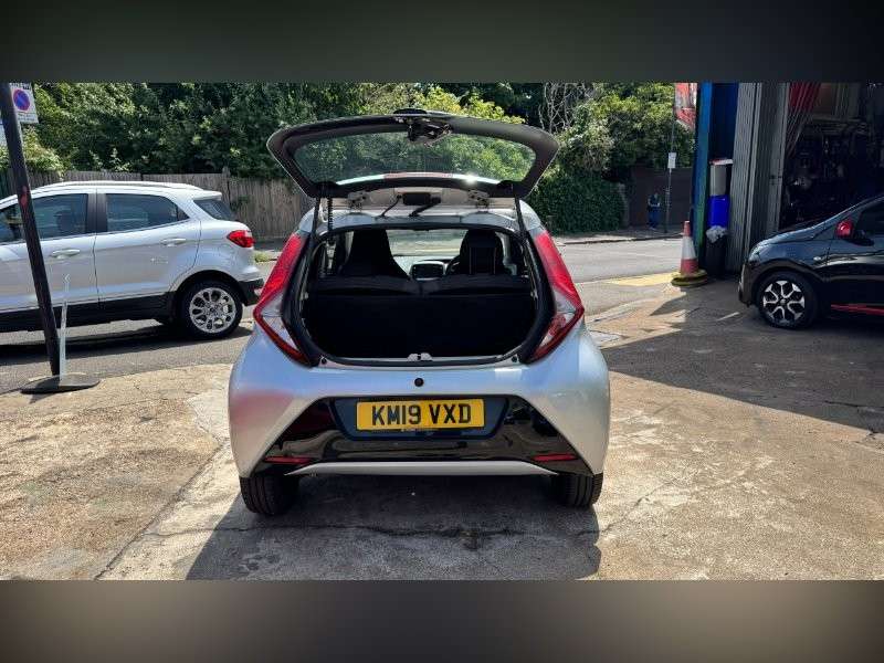 2019 TOYOTA AYGO 2019 TOYOTA AYGO