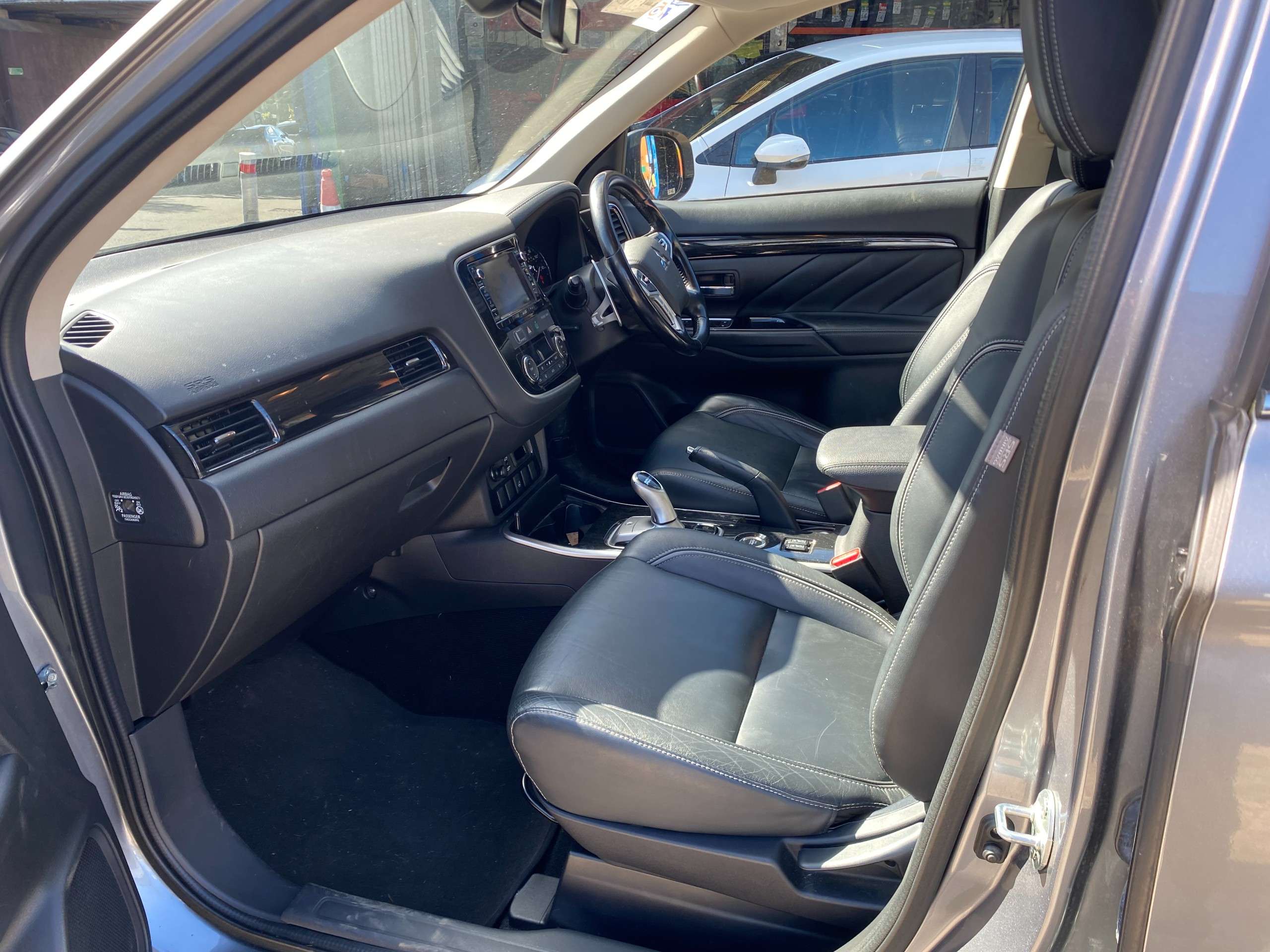 2016 MITSUBISHI OUTLANDER 2016 MITSUBISHI OUTLANDER