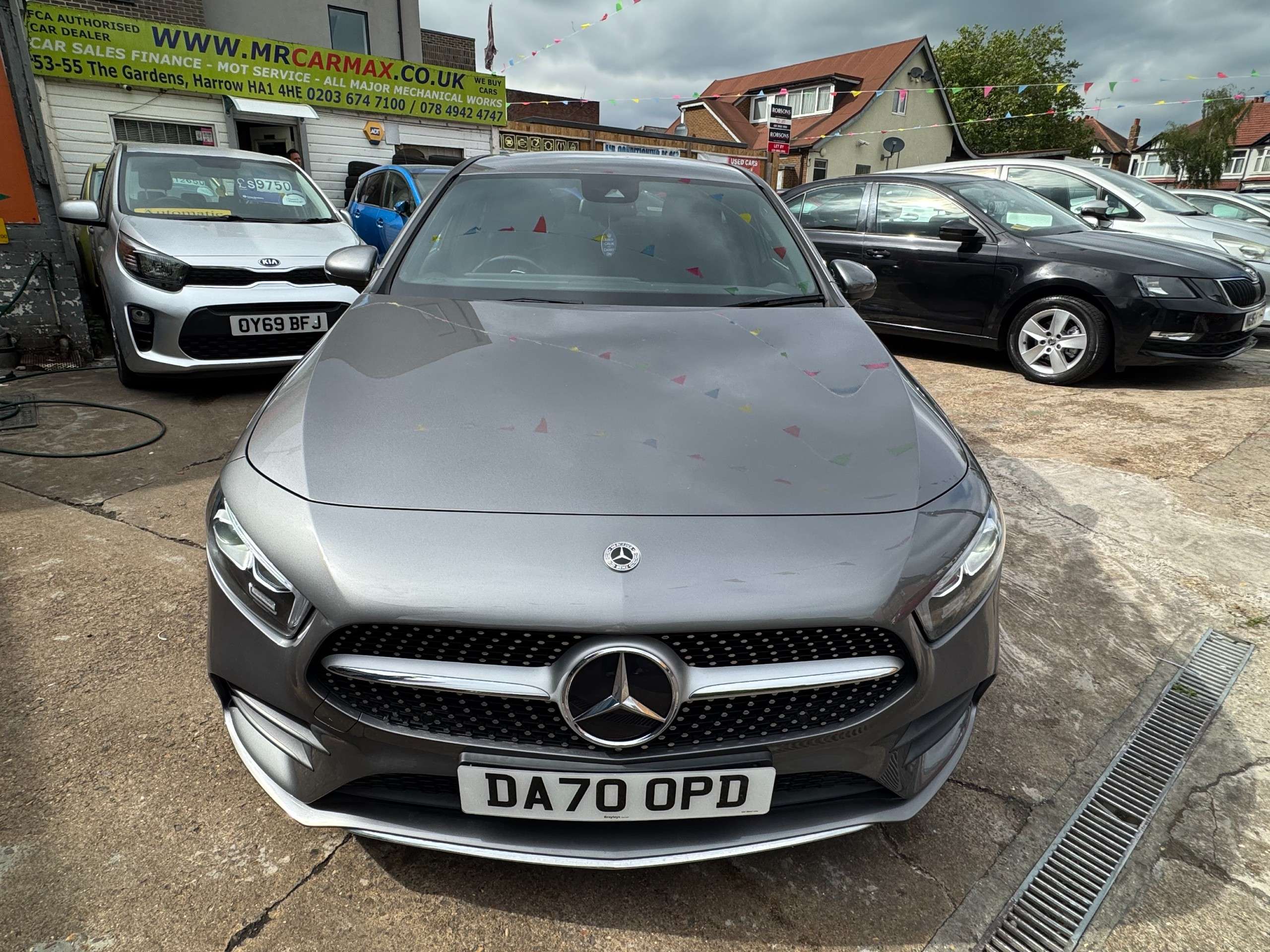 A 2020 MERCEDES-BENZ A CLASS 1.3 A200 AMG Line Saloon 4dr Petrol 7G-DCT Euro 6 (s/s) (163 ps) A 2020 MERCEDES-BENZ A CLASS 1.3 A200 AMG Line Saloon 4dr Petrol 7G-DCT Euro 6 (s/s) (163 ps)