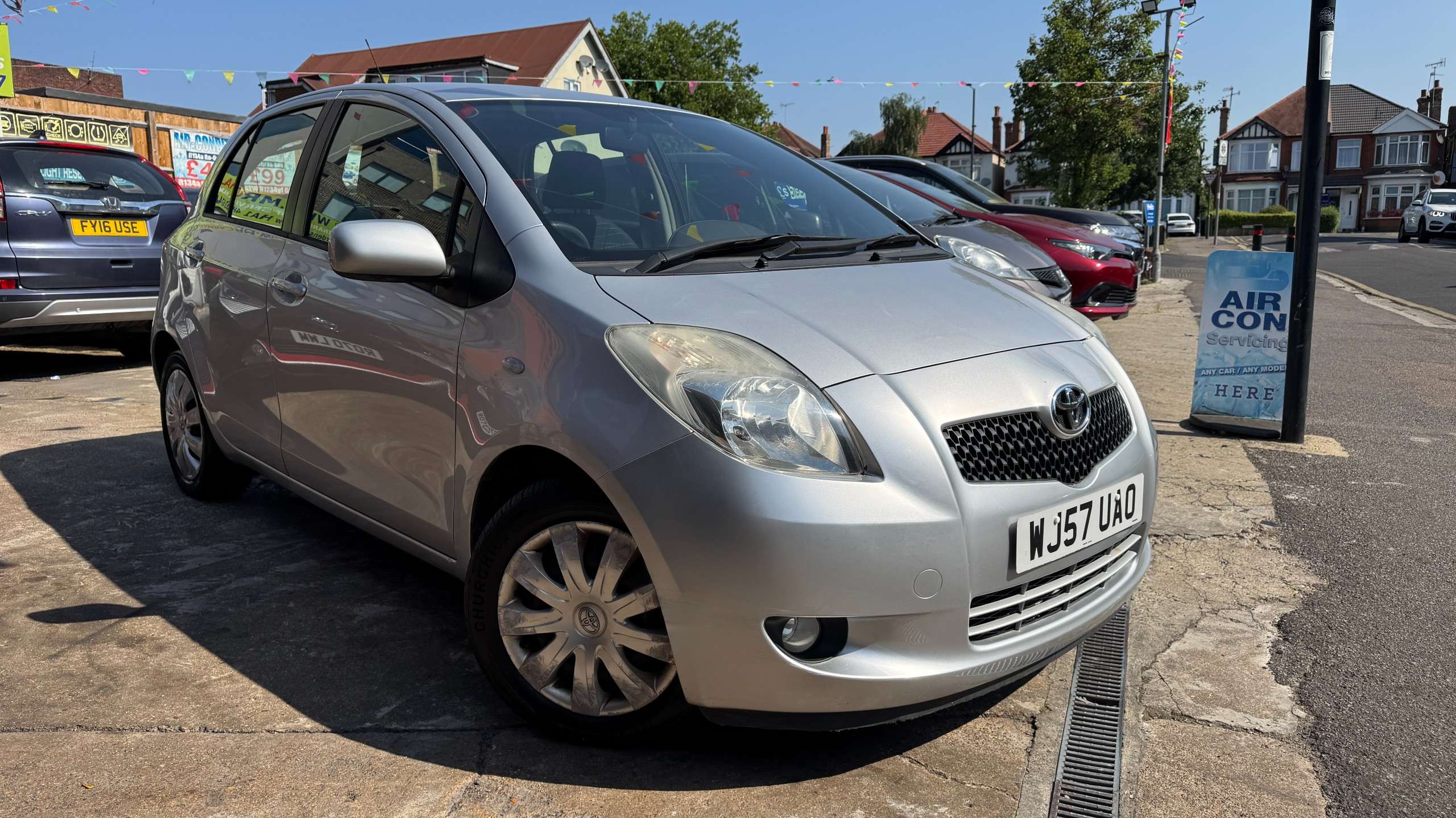 A 2007 TOYOTA YARIS 1.3 T3 Hatchback 5dr Petrol Multimode (136 g/km, 85 bhp) A 2007 TOYOTA YARIS 1.3 T3 Hatchback 5dr Petrol Multimode (136 g/km, 85 bhp)