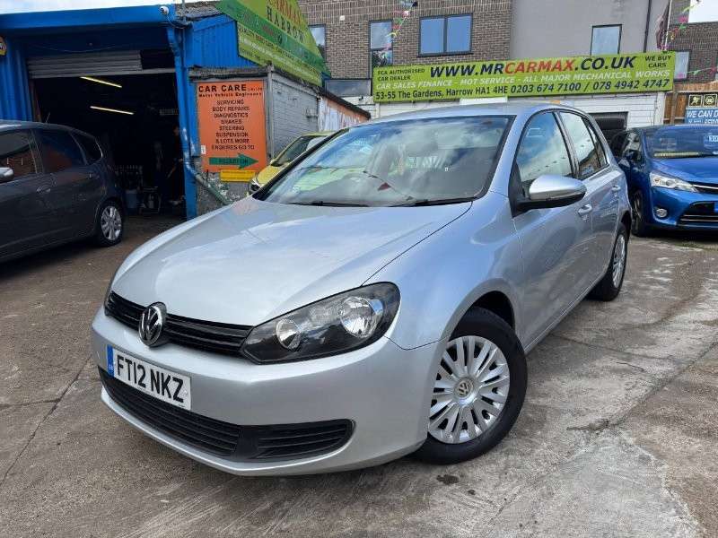 A 2012 VOLKSWAGEN GOLF 1.4 TSI S Hatchback 5dr Petrol DSG Euro 5 (122 ps) A 2012 VOLKSWAGEN GOLF 1.4 TSI S Hatchback 5dr Petrol DSG Euro 5 (122 ps)