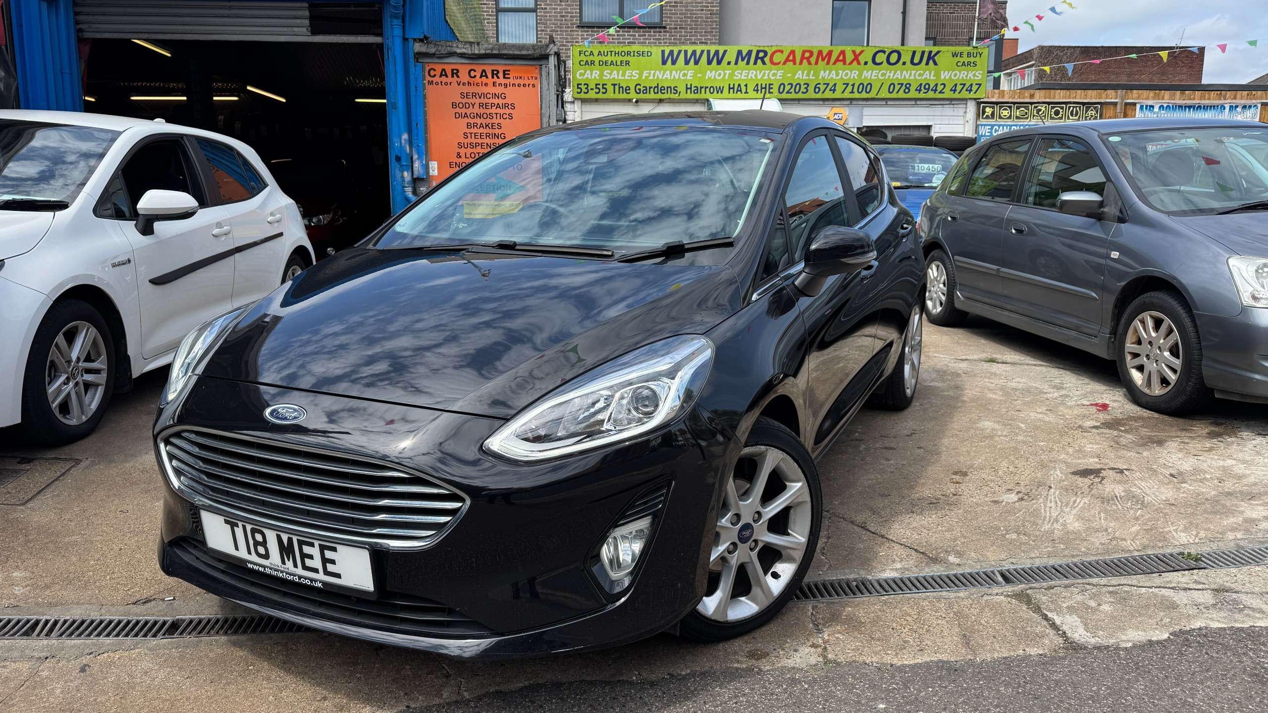 A 2021 FORD FIESTA 1.0T EcoBoost Titanium X Hatchback 5dr Petrol DCT Euro 6 (s/s) (125 ps) A 2021 FORD FIESTA 1.0T EcoBoost Titanium X Hatchback 5dr Petrol DCT Euro 6 (s/s) (125 ps)