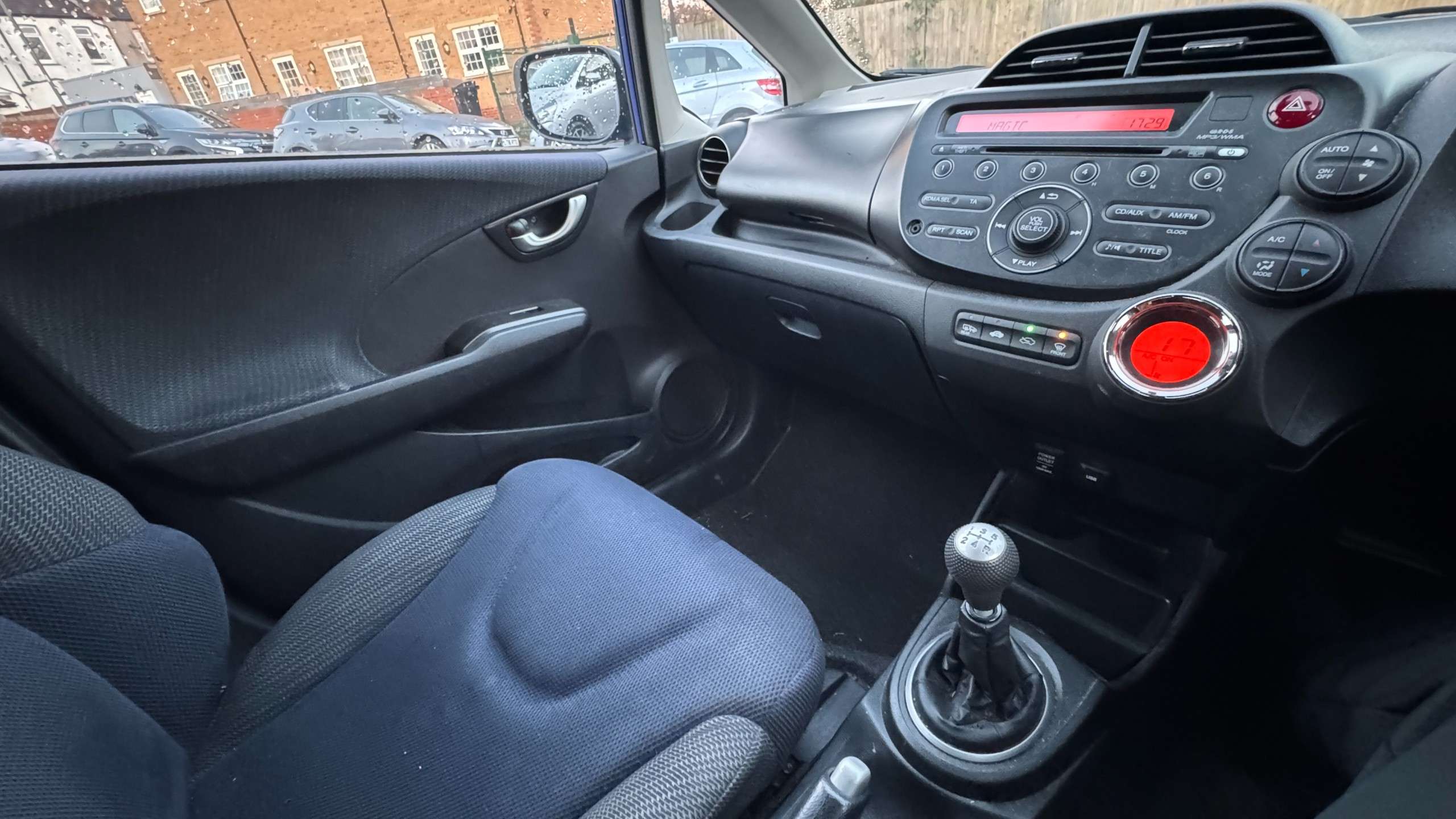 2012 HONDA JAZZ 2012 HONDA JAZZ