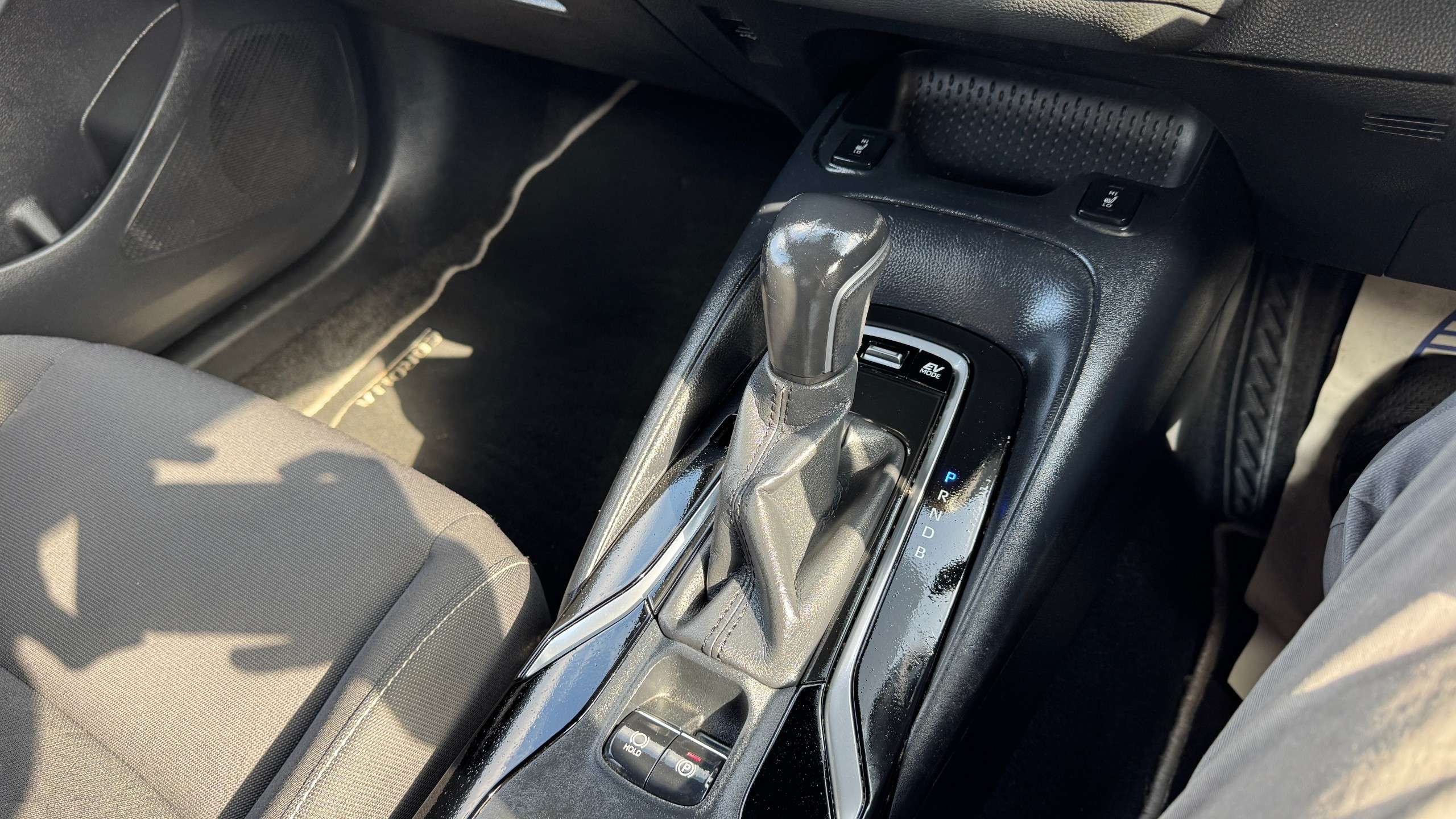 2021 TOYOTA COROLLA 2021 TOYOTA COROLLA