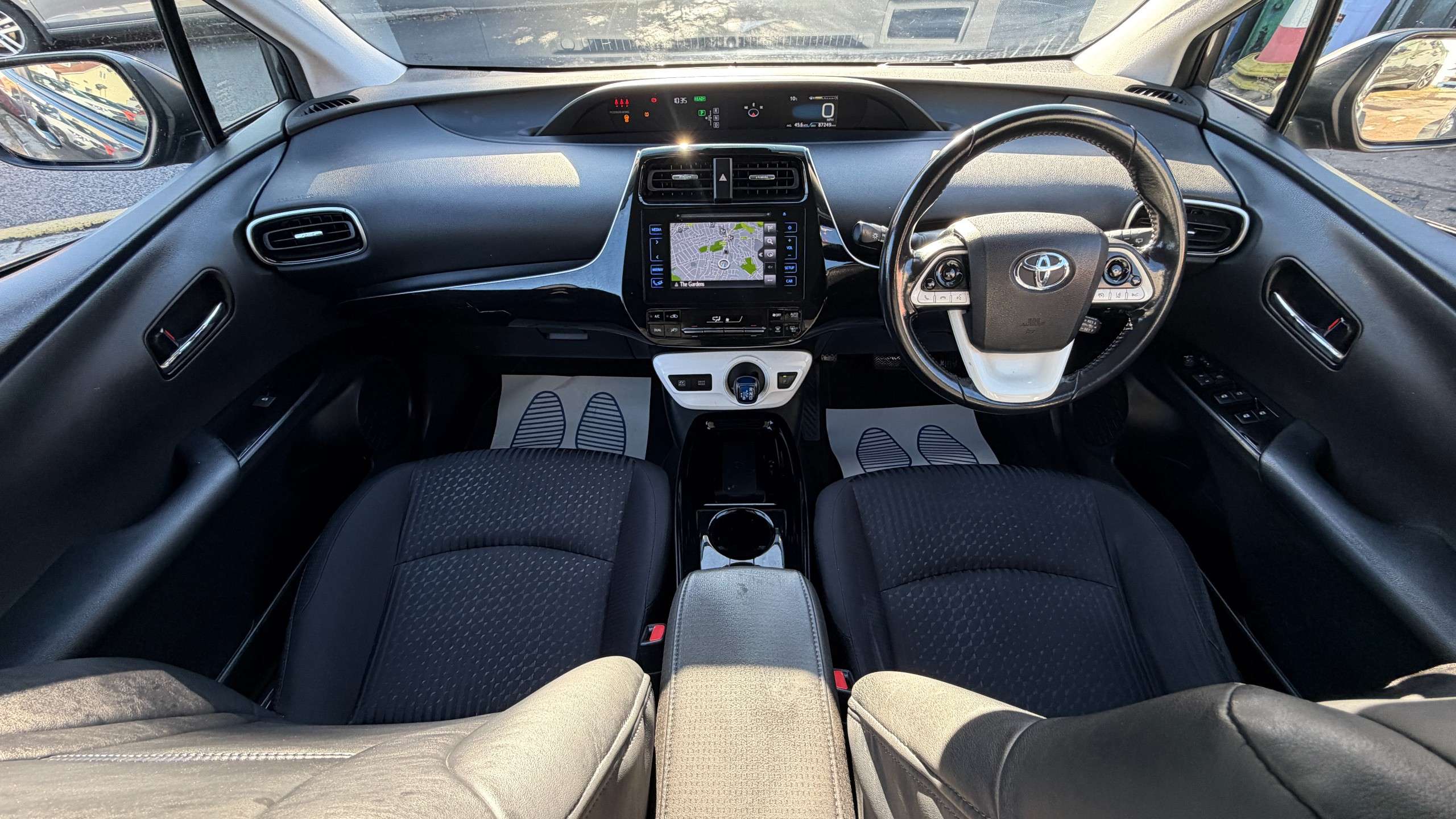 2018 TOYOTA PRIUS 2018 TOYOTA PRIUS