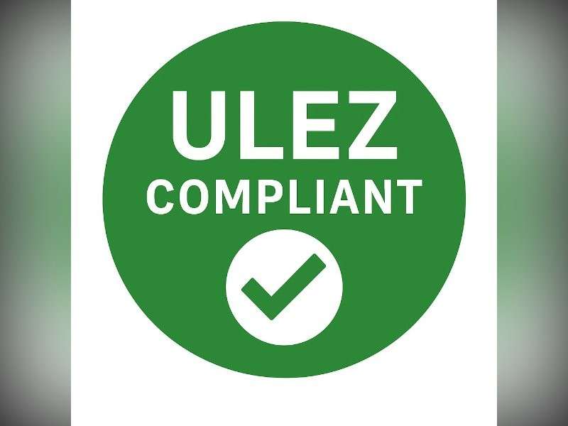 A 2012 NISSAN NOTE 1.6 16V n-tec+ Hatchback 5dr Petrol Auto Euro 5 (110 ps) A 2012 NISSAN NOTE 1.6 16V n-tec+ Hatchback 5dr Petrol Auto Euro 5 (110 ps)