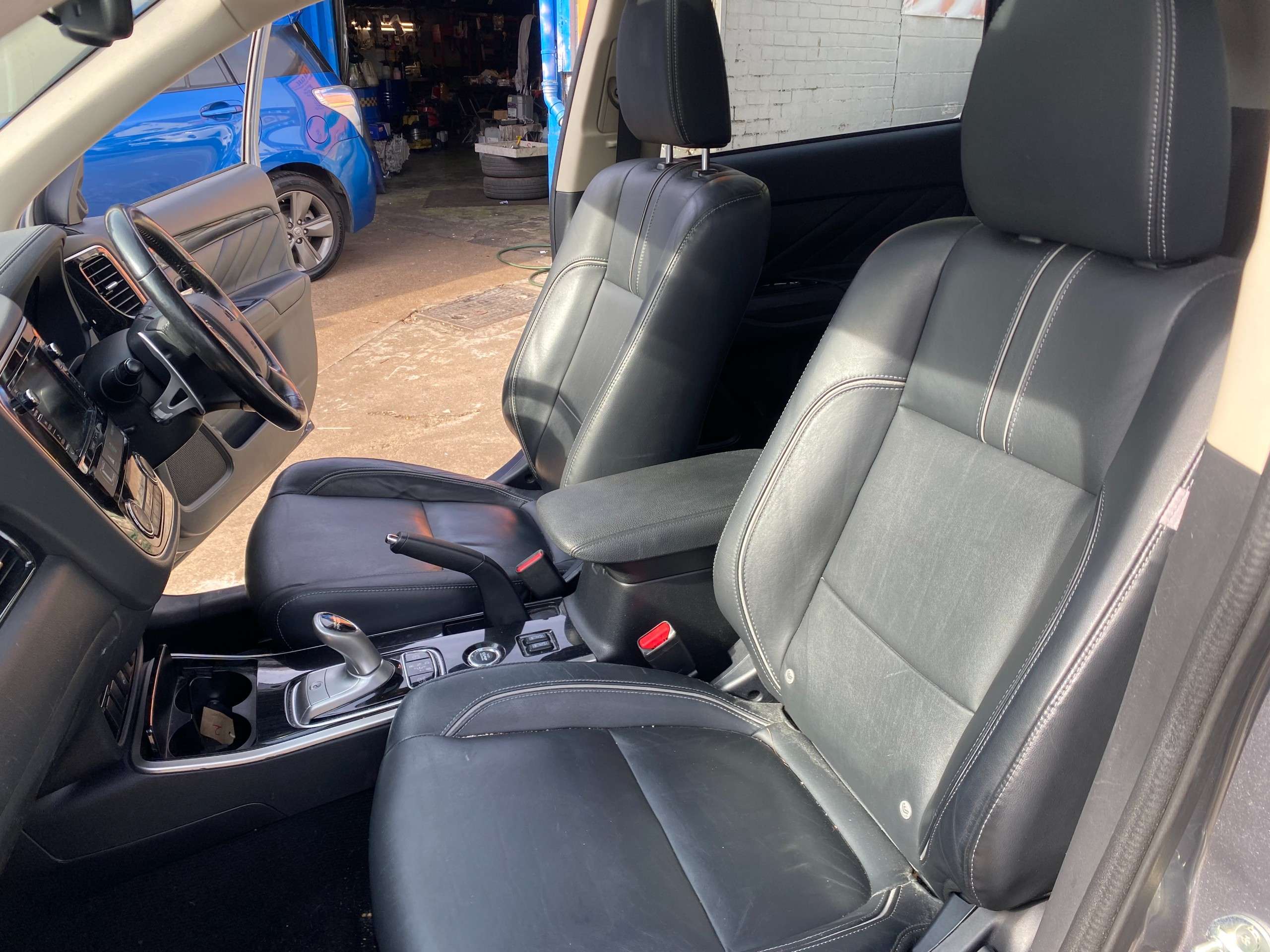 2016 MITSUBISHI OUTLANDER 2016 MITSUBISHI OUTLANDER