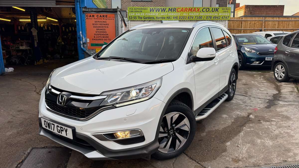 Check out this Honda Cr-v 2017 Petrol Automatic