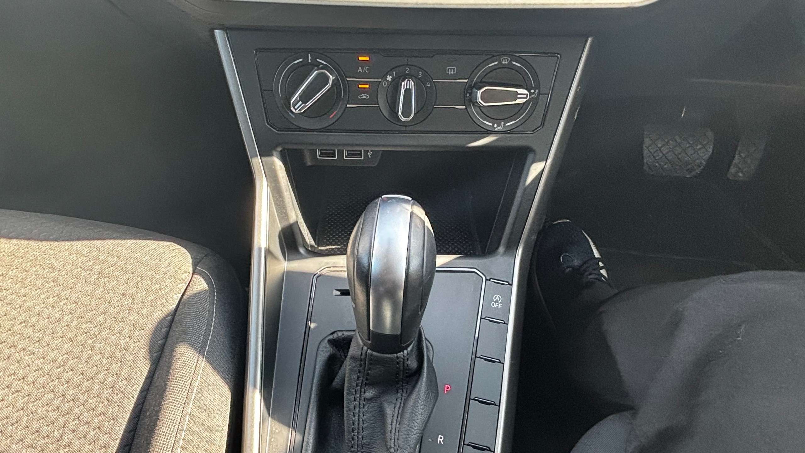 2020 VOLKSWAGEN POLO 2020 VOLKSWAGEN POLO