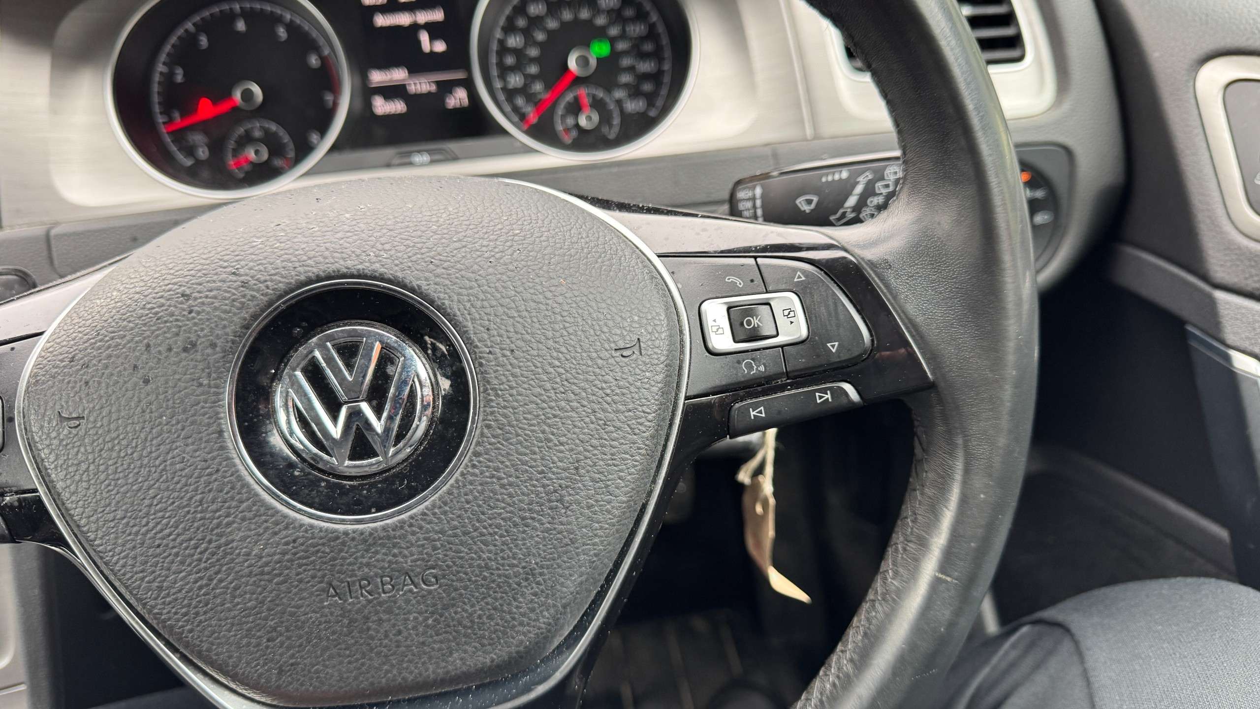 2016 VOLKSWAGEN GOLF 2016 VOLKSWAGEN GOLF