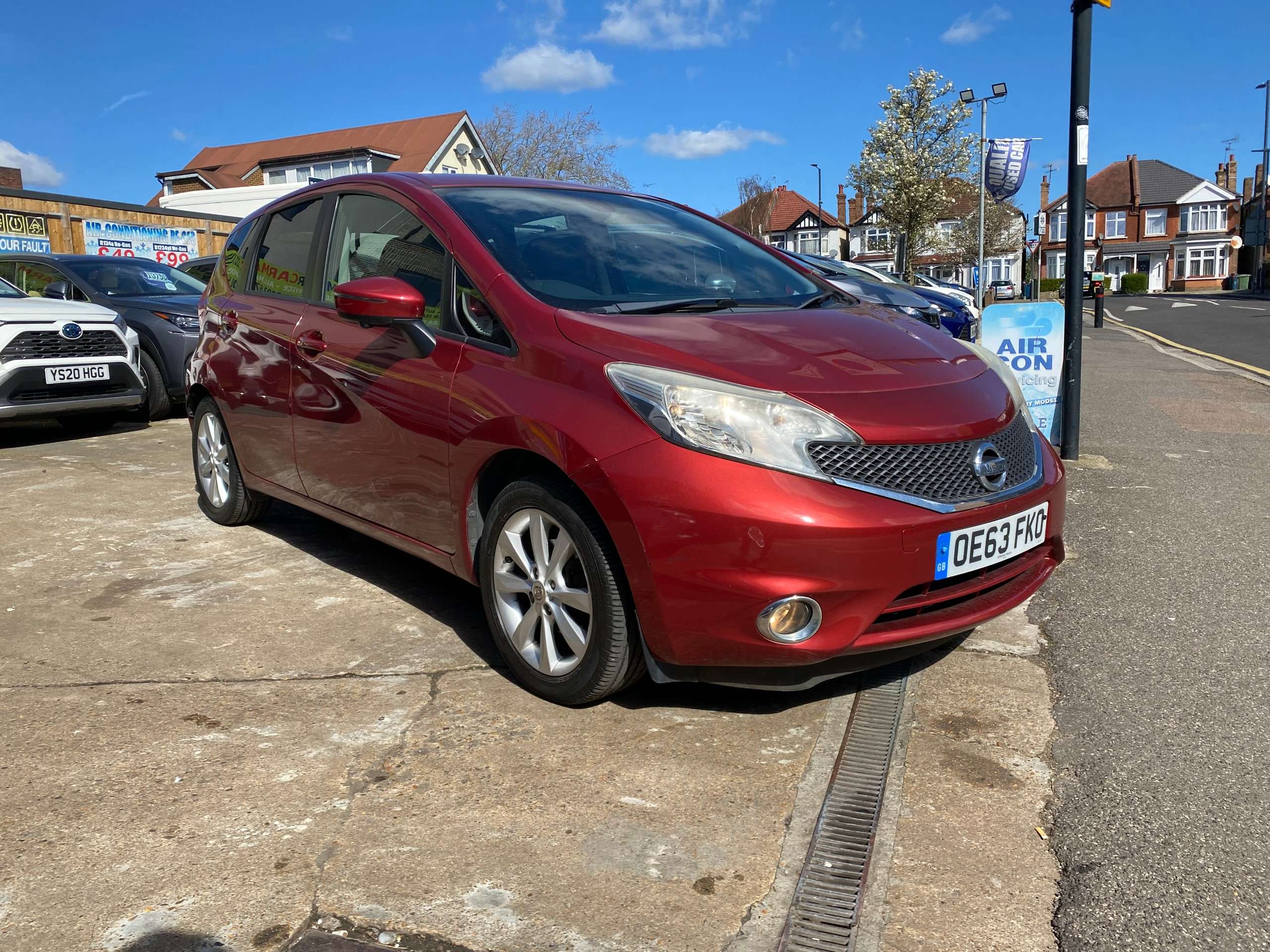 A 2014 NISSAN NOTE 1.2 DIG-S Tekna Hatchback 5dr Petrol CVT Euro 5 (s/s) (98 ps) A 2014 NISSAN NOTE 1.2 DIG-S Tekna Hatchback 5dr Petrol CVT Euro 5 (s/s) (98 ps)