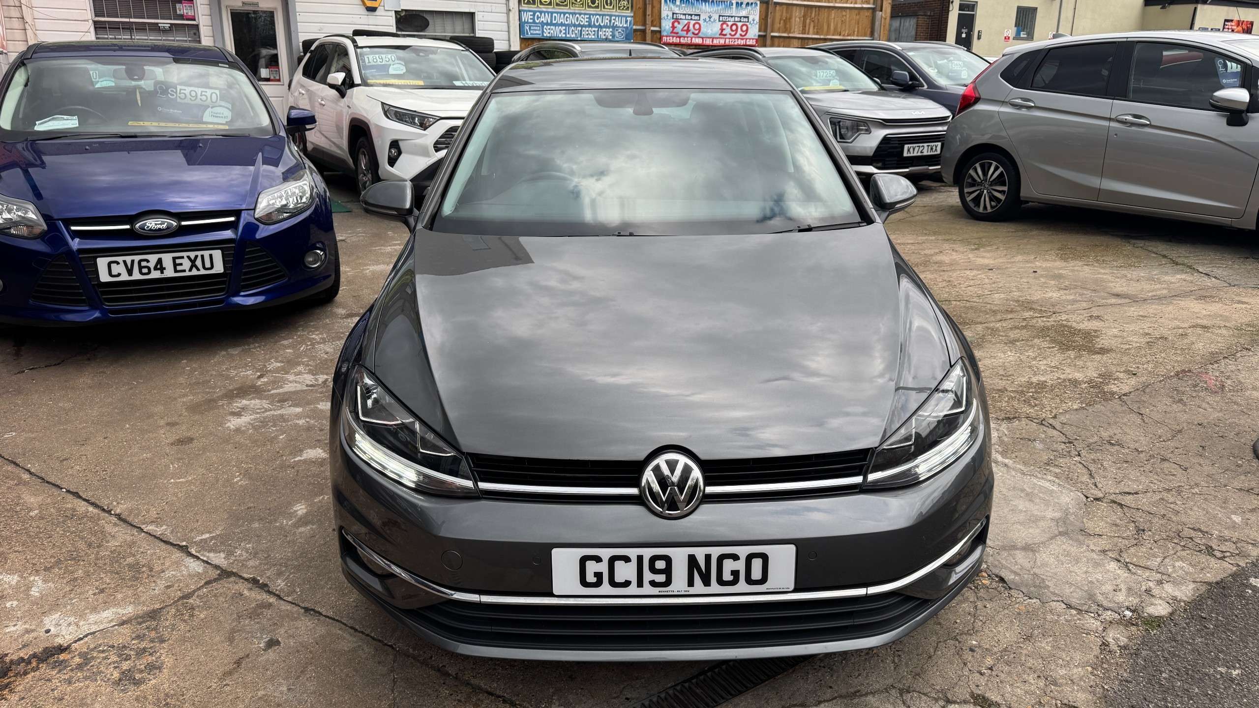 2019 VOLKSWAGEN GOLF 2019 VOLKSWAGEN GOLF