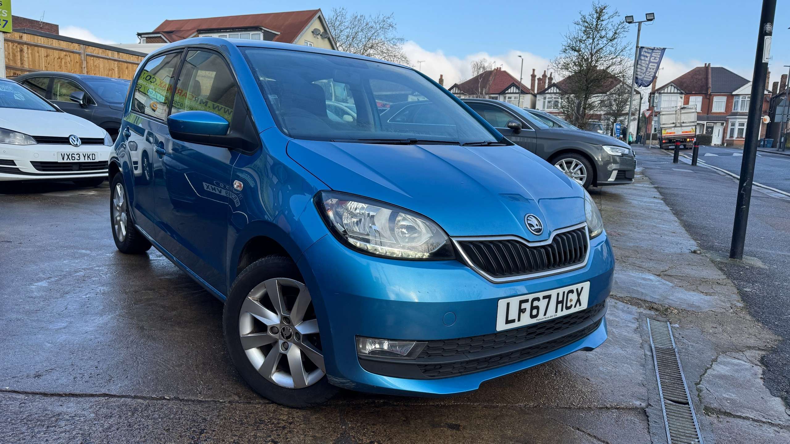 A 2017 SKODA CITIGO 1.0 MPI SE L Hatchback 5dr Petrol ASG Euro 6 (75 ps) A 2017 SKODA CITIGO 1.0 MPI SE L Hatchback 5dr Petrol ASG Euro 6 (75 ps)