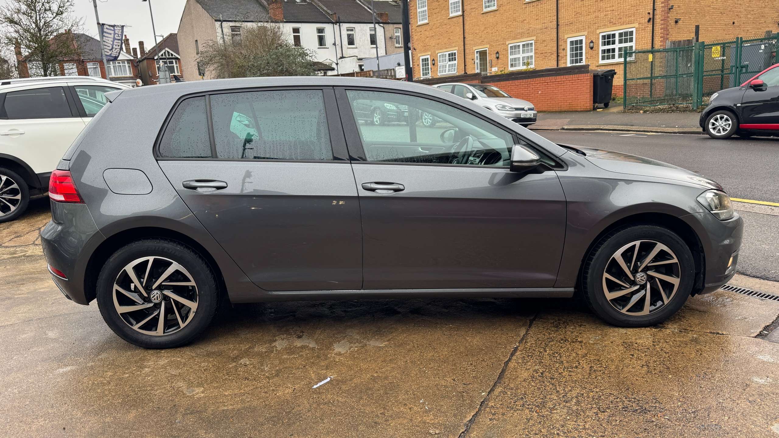 2019 VOLKSWAGEN GOLF 2019 VOLKSWAGEN GOLF