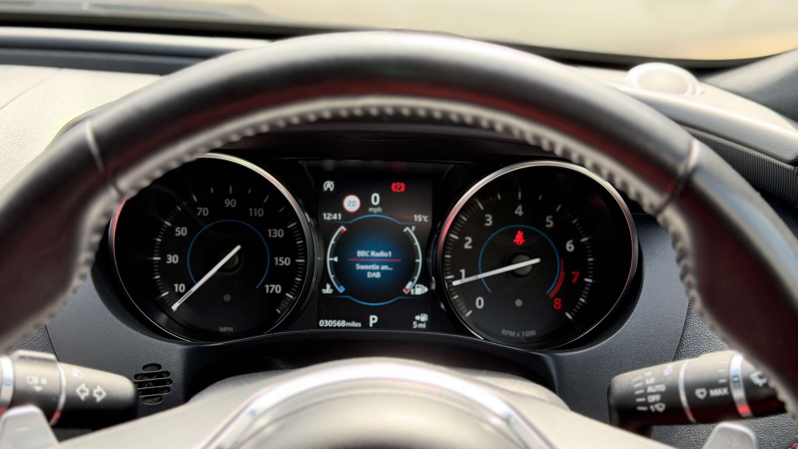 2019 JAGUAR XE 2019 JAGUAR XE