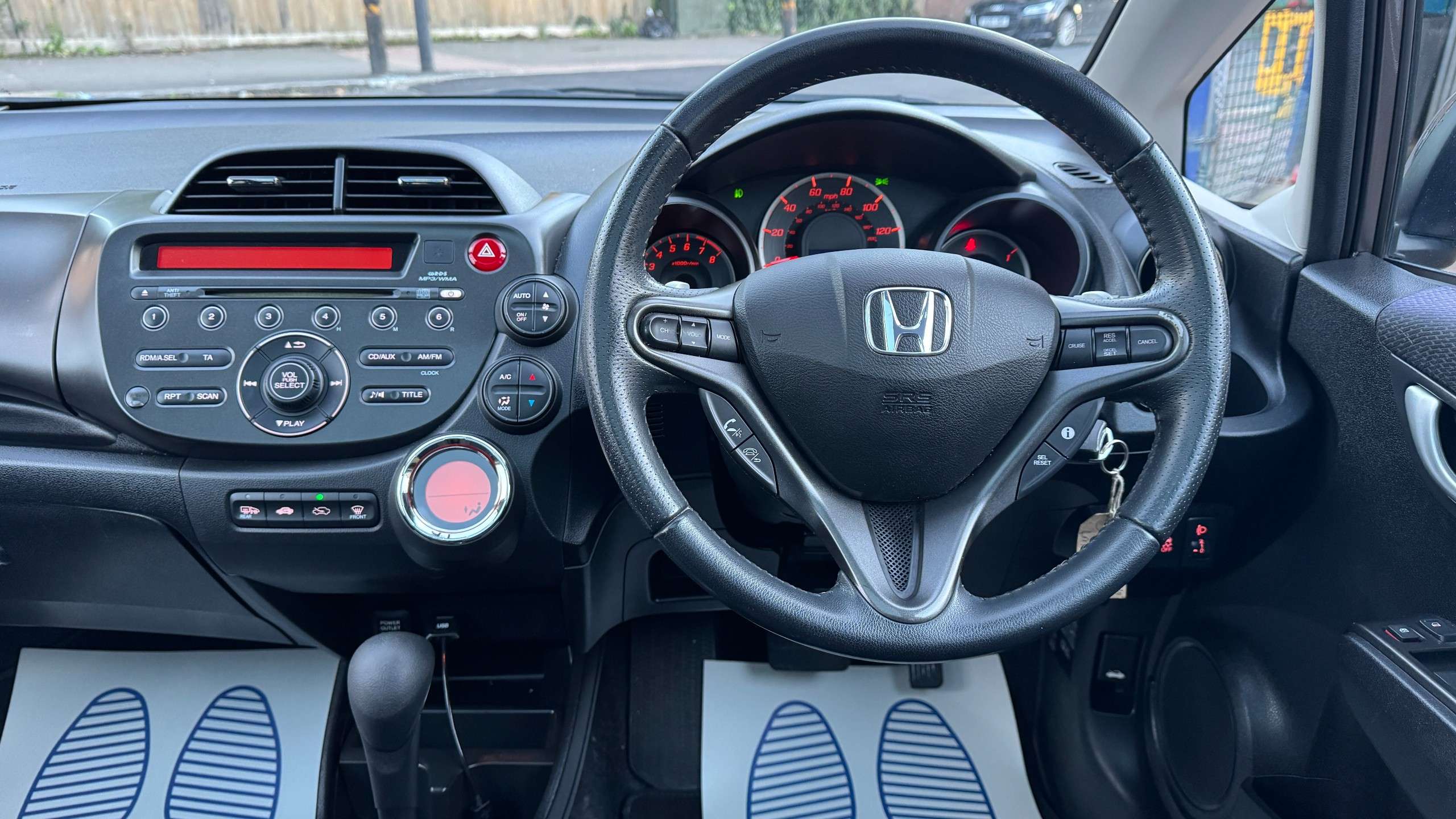 2012 HONDA JAZZ 2012 HONDA JAZZ