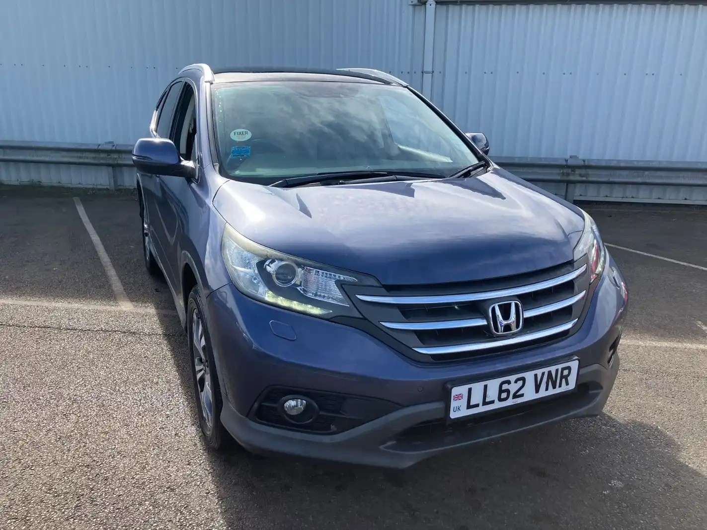 A 2012 HONDA CR-V 2.0 i-VTEC EX SUV 5dr Petrol Auto 4WD Euro 5 (155 ps) A 2012 HONDA CR-V 2.0 i-VTEC EX SUV 5dr Petrol Auto 4WD Euro 5 (155 ps)