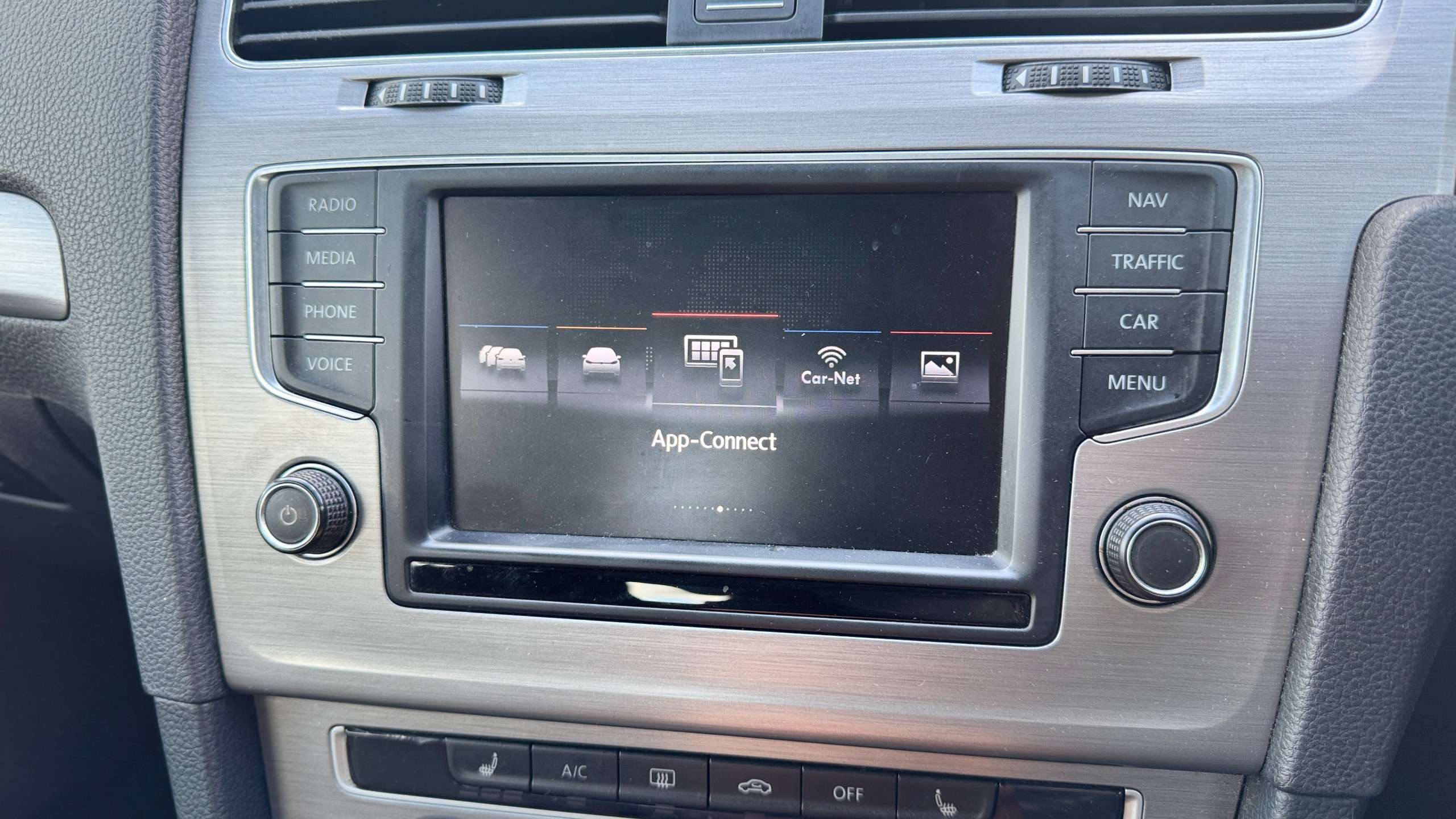 2016 VOLKSWAGEN GOLF 2016 VOLKSWAGEN GOLF