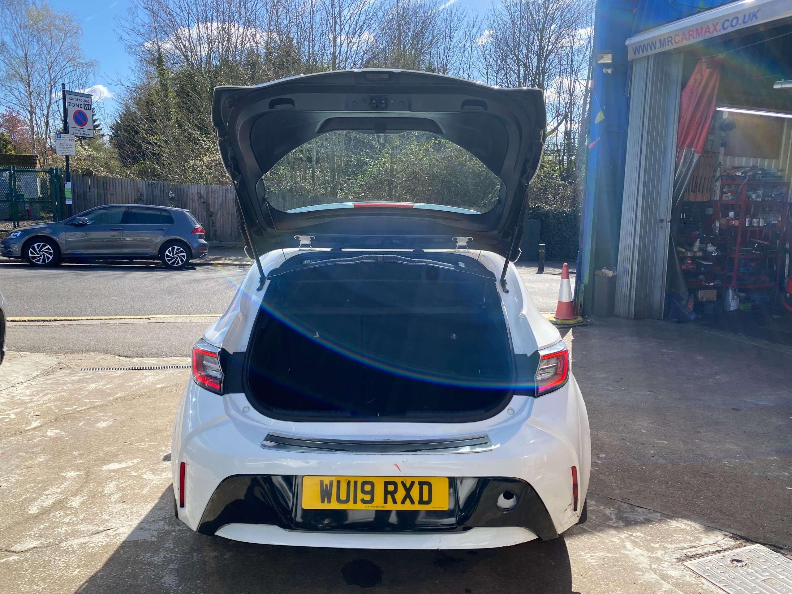 2019 TOYOTA COROLLA 2019 TOYOTA COROLLA